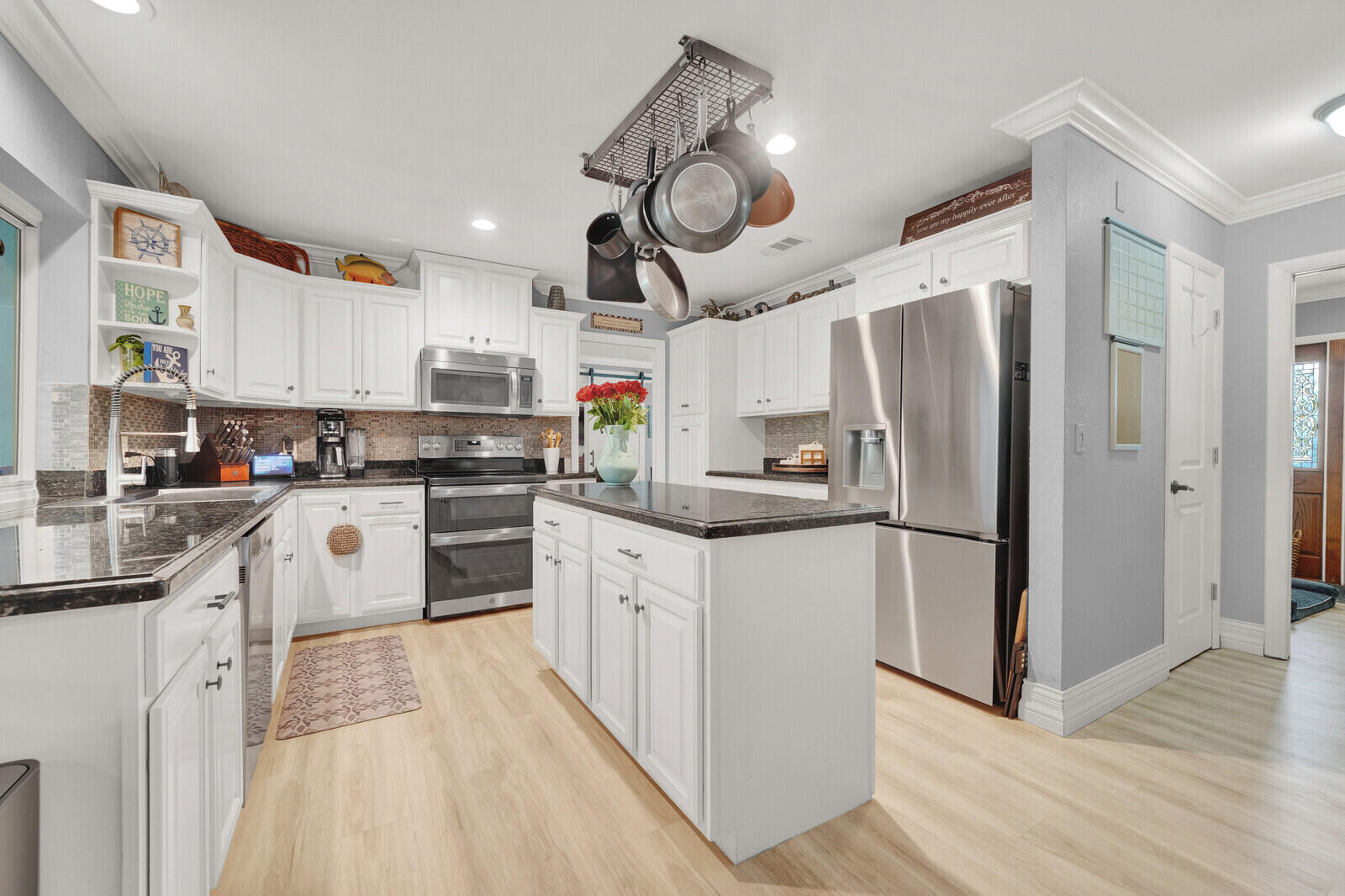 10015 DAISY, Palm Beach Gardens FL 33410