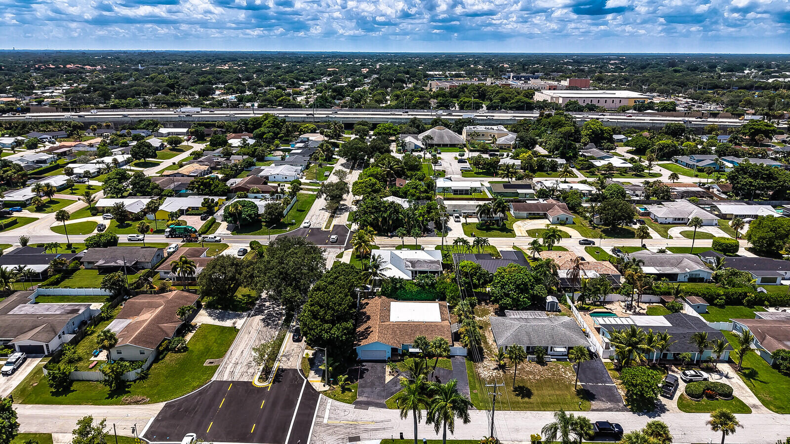 10015 DAISY, Palm Beach Gardens FL 33410