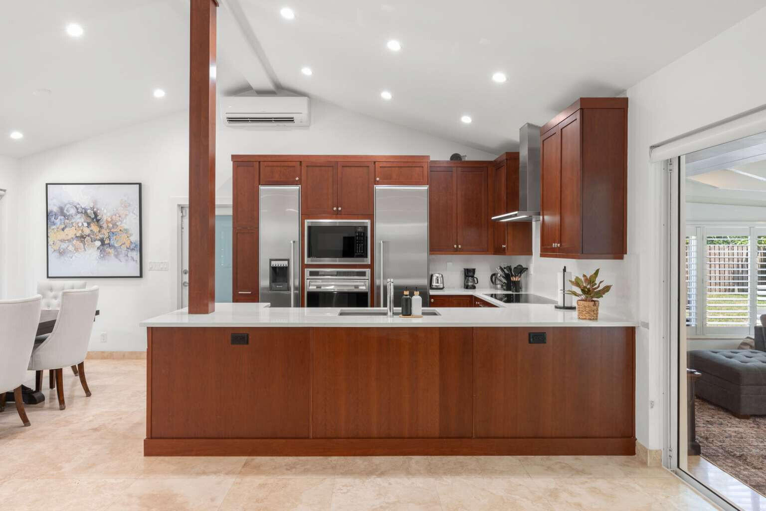 2528 NE 26TH, Fort Lauderdale FL 33305