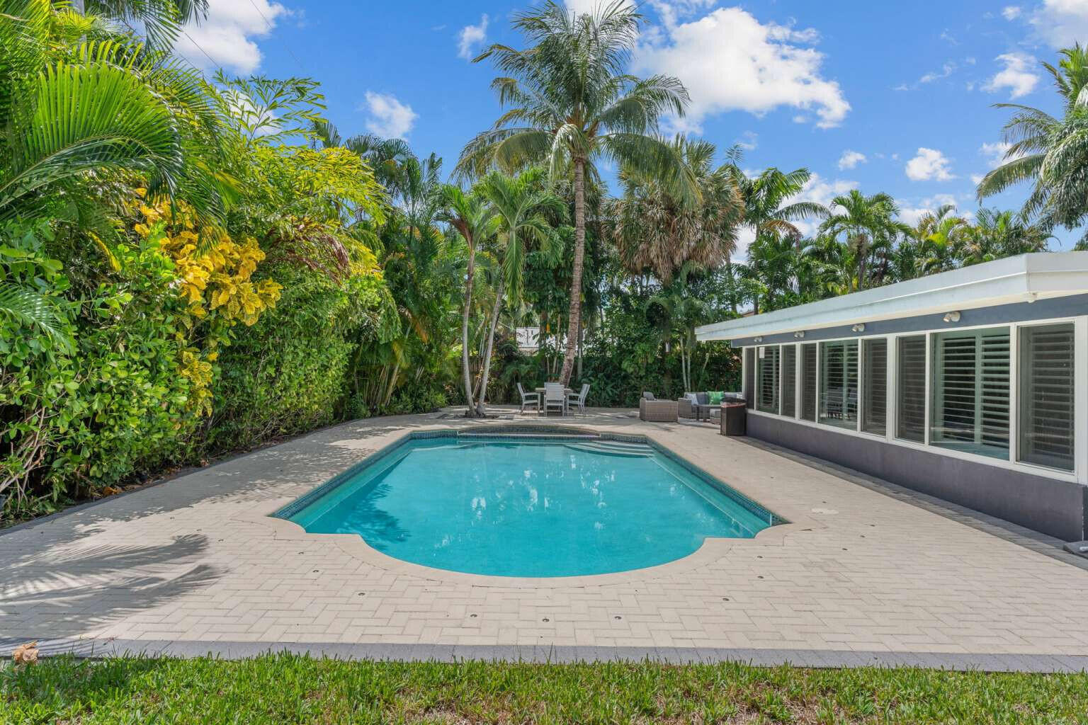 2528 NE 26TH, Fort Lauderdale FL 33305