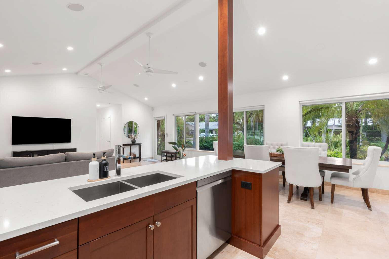 2528 NE 26TH, Fort Lauderdale FL 33305