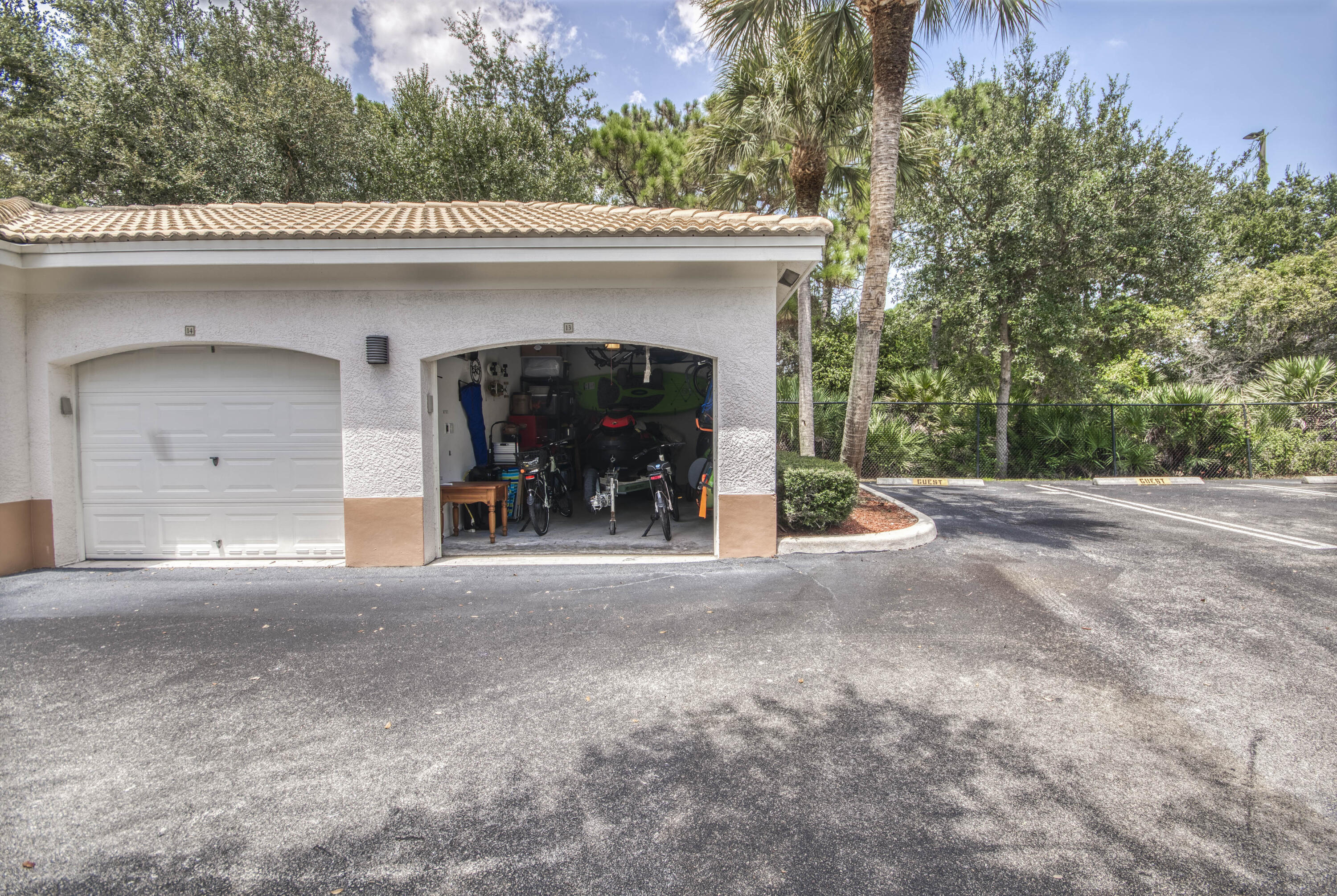 1305 Myrtlewood, Palm Beach Gardens FL 33418