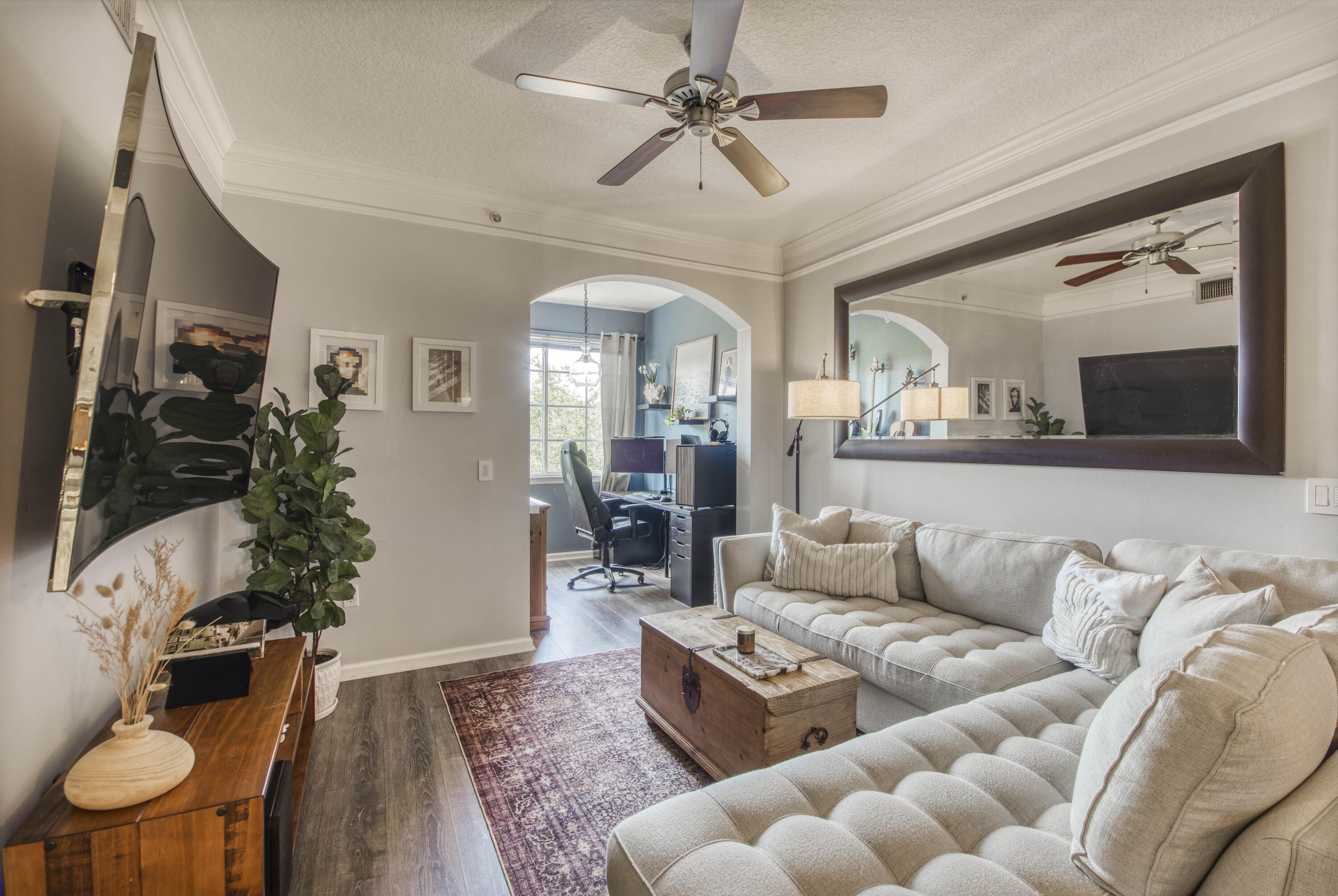 1305 Myrtlewood, Palm Beach Gardens FL 33418