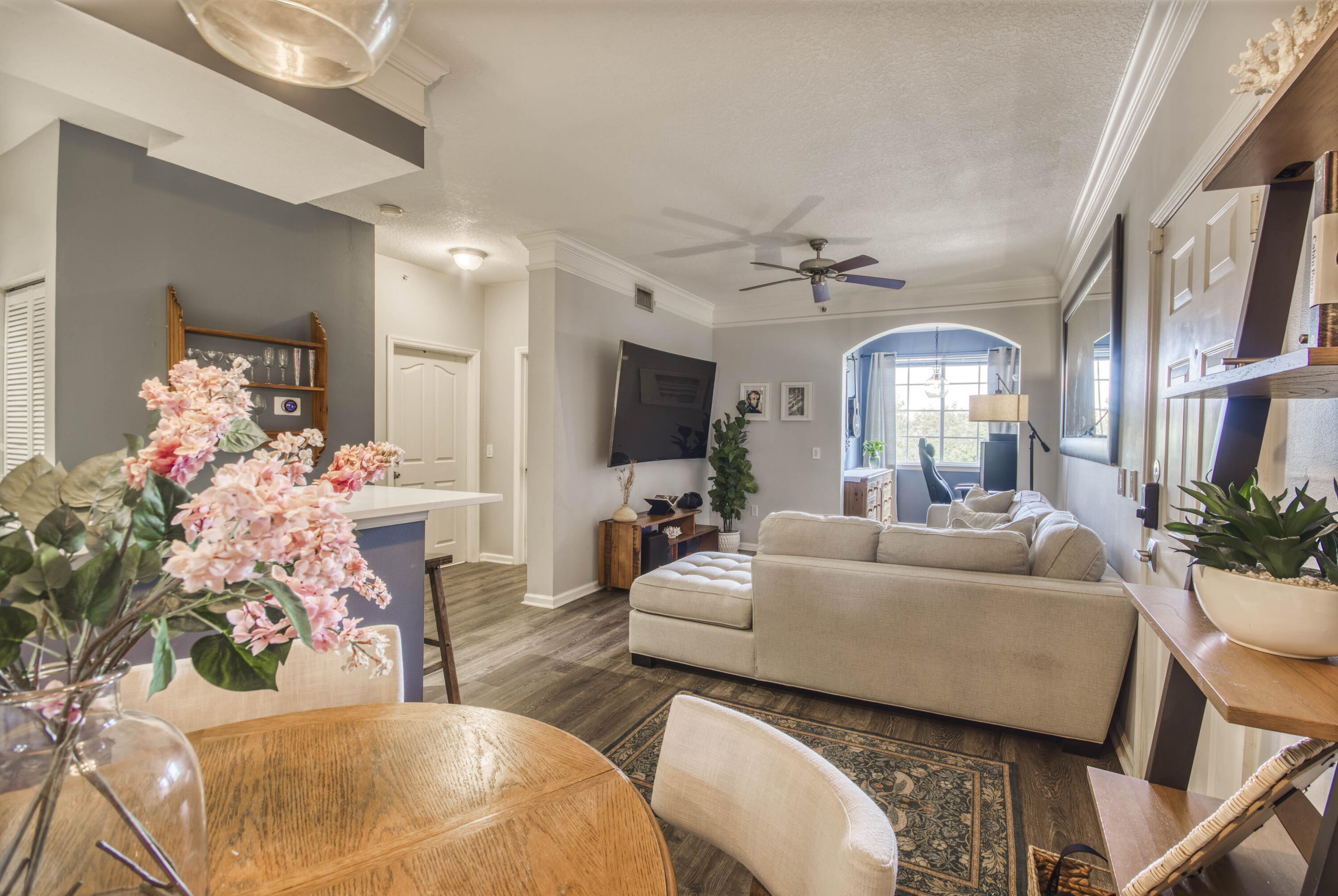1305 Myrtlewood, Palm Beach Gardens FL 33418