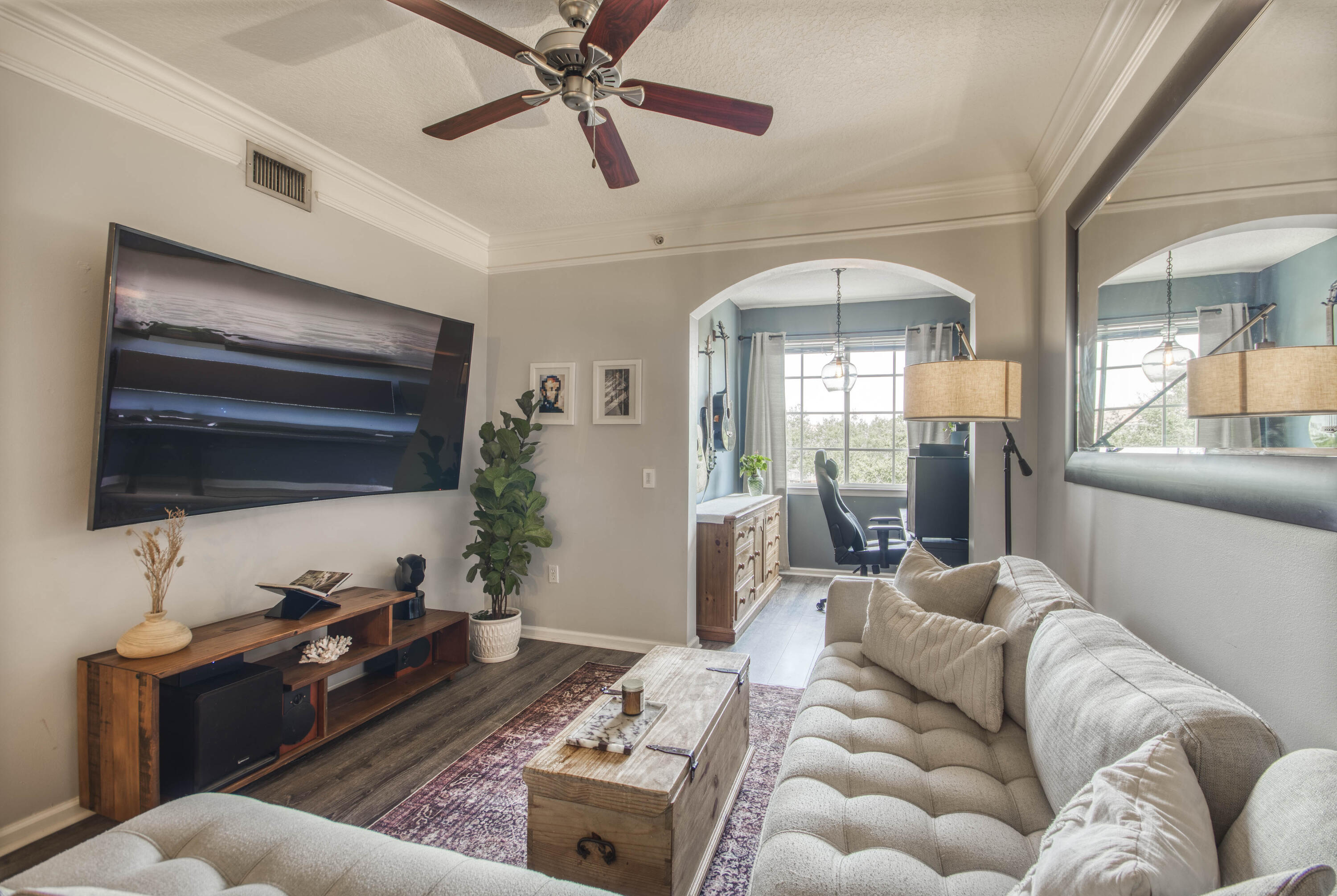 1305 Myrtlewood, Palm Beach Gardens FL 33418