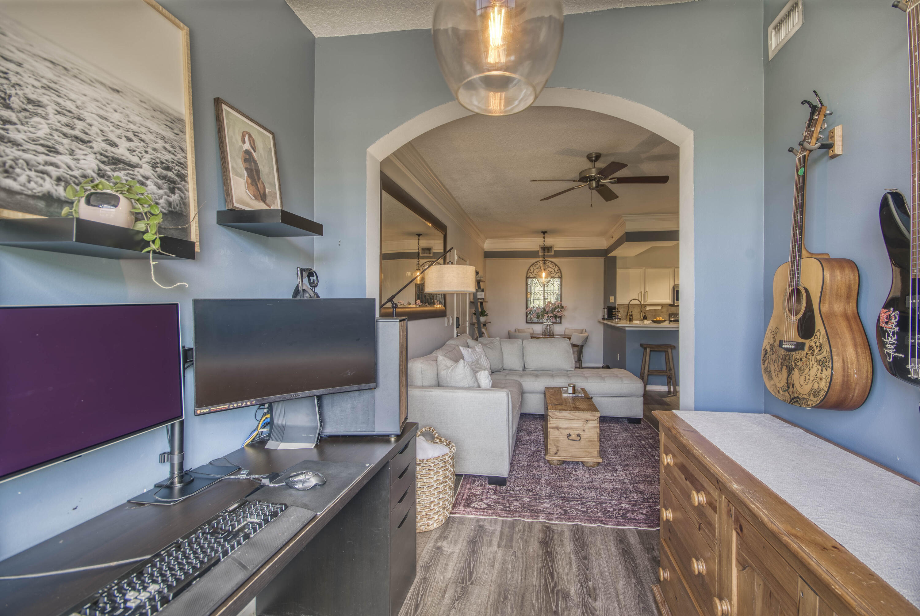 1305 Myrtlewood, Palm Beach Gardens FL 33418