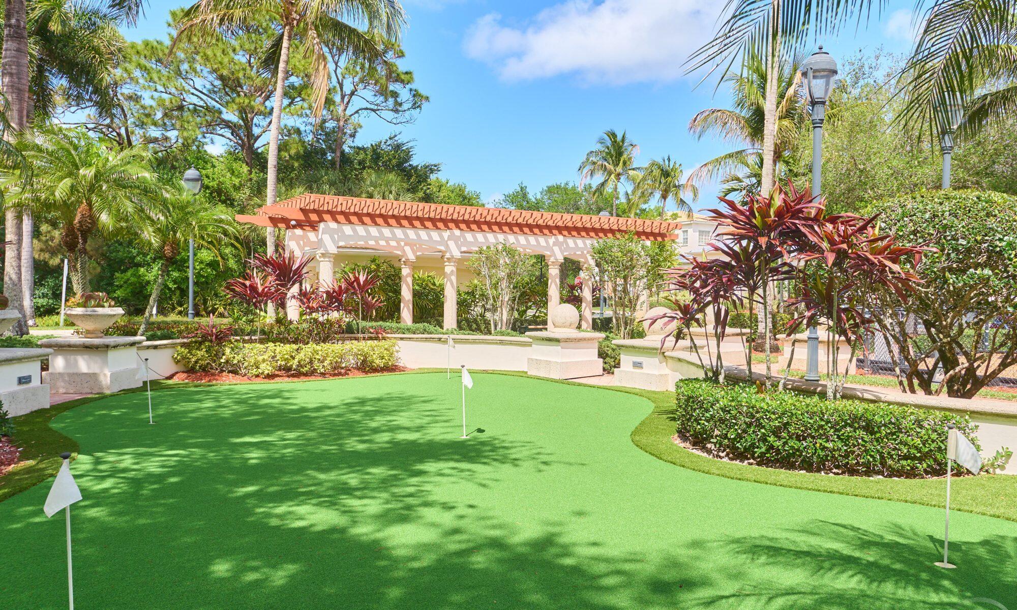 1305 Myrtlewood, Palm Beach Gardens FL 33418