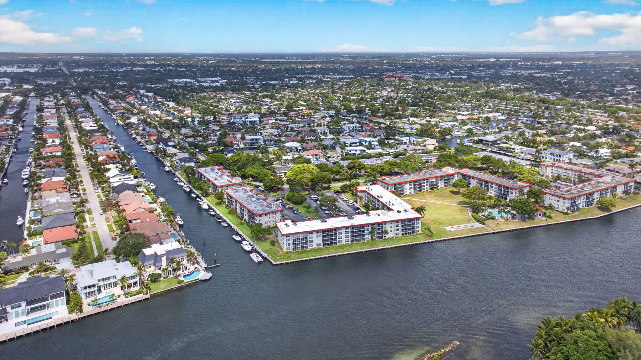 3100 NE 48TH #214, Lighthouse Point FL 33064