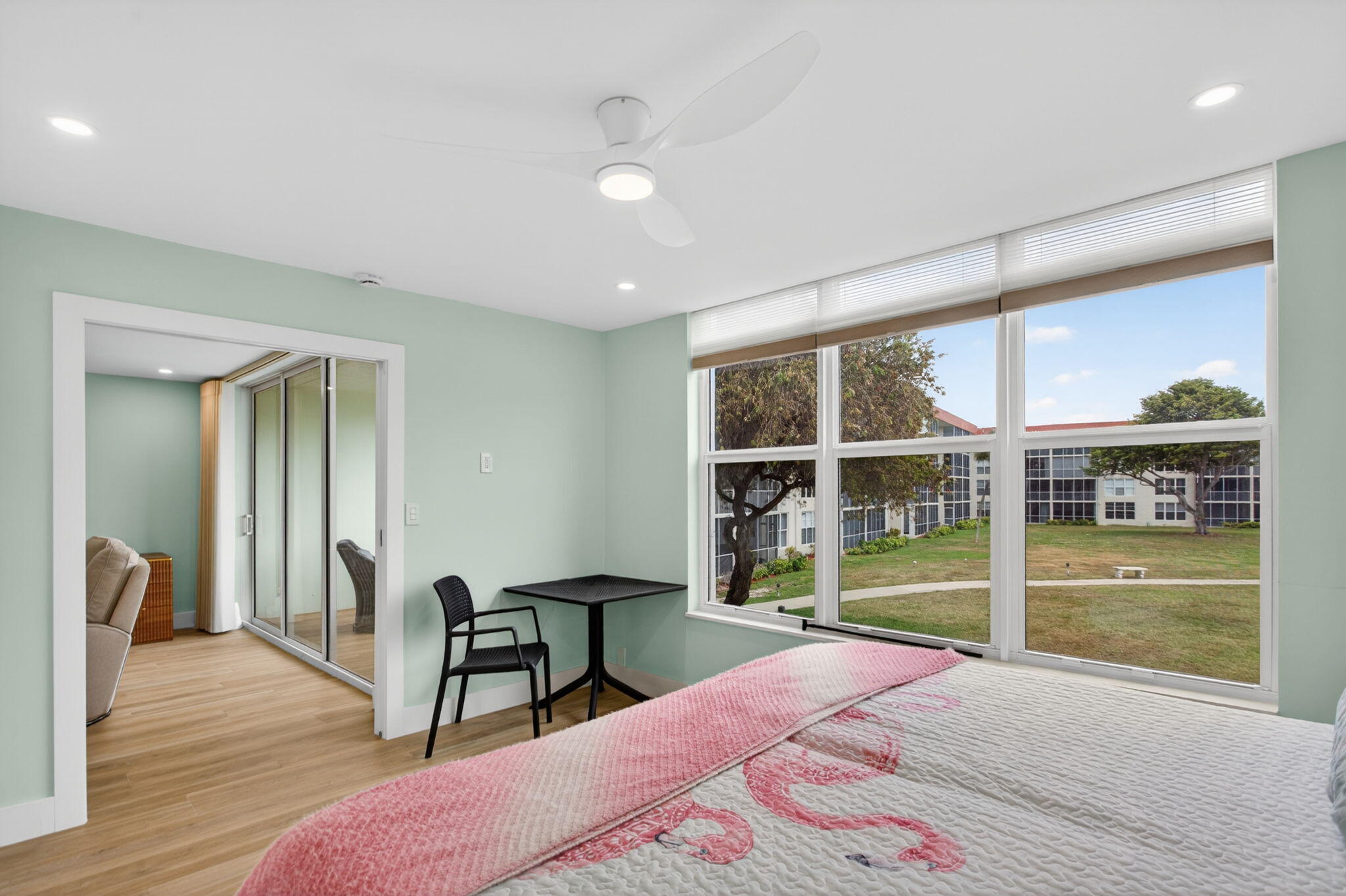 3100 NE 48TH #214, Lighthouse Point FL 33064