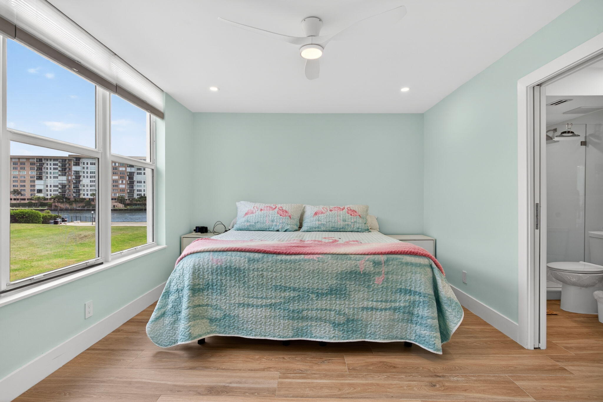 3100 NE 48TH #214, Lighthouse Point FL 33064