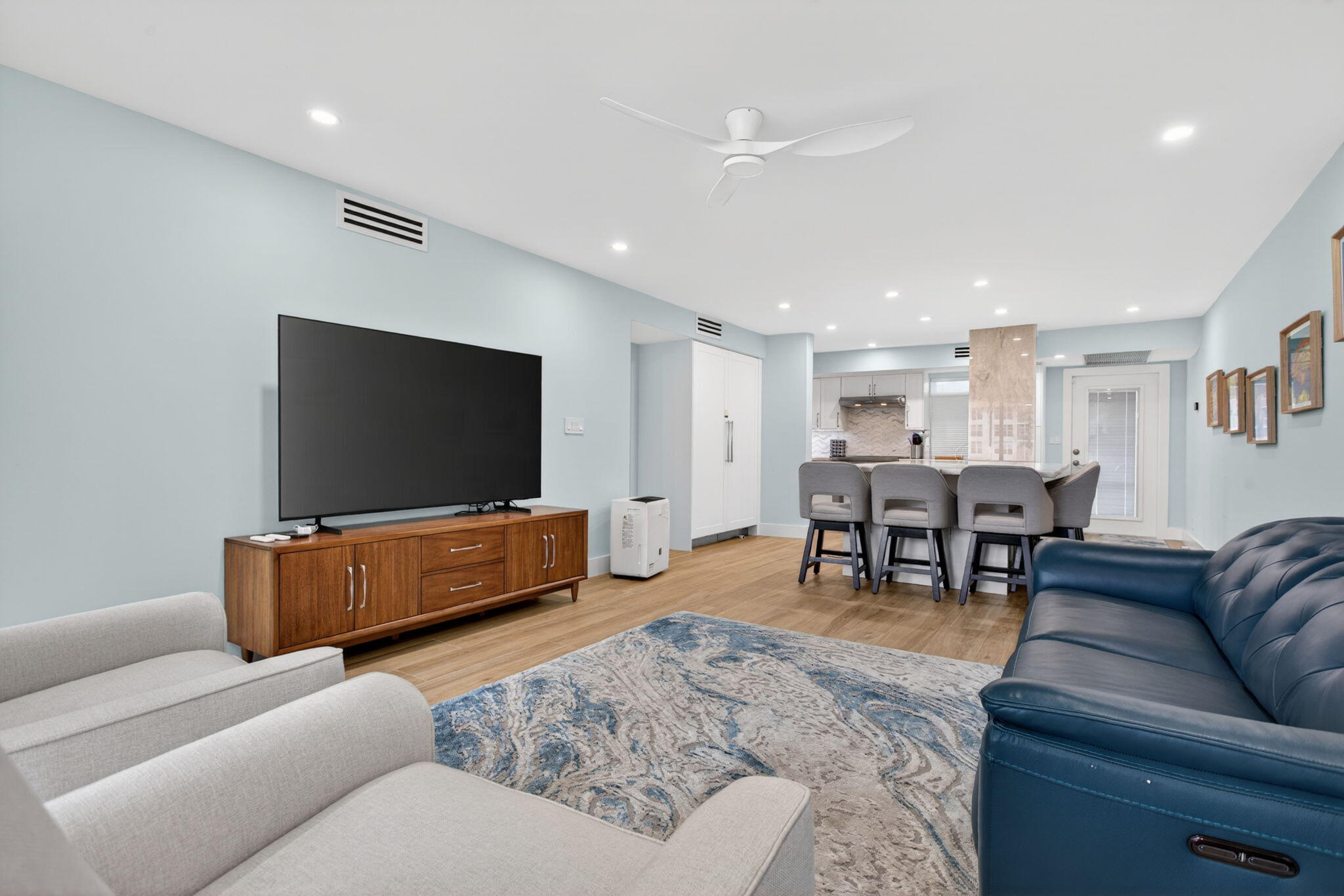 3100 NE 48TH #214, Lighthouse Point FL 33064