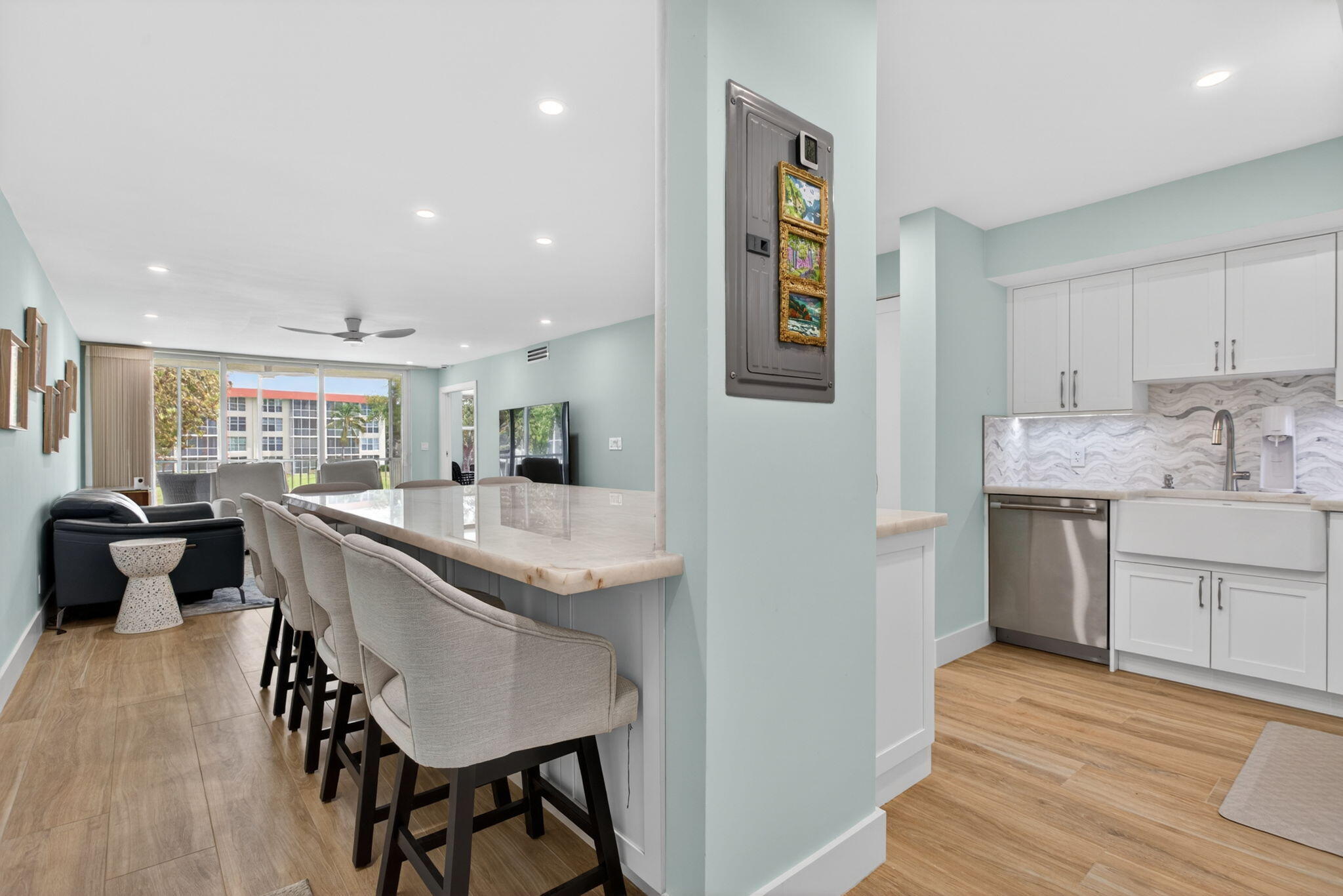 3100 NE 48TH #214, Lighthouse Point FL 33064