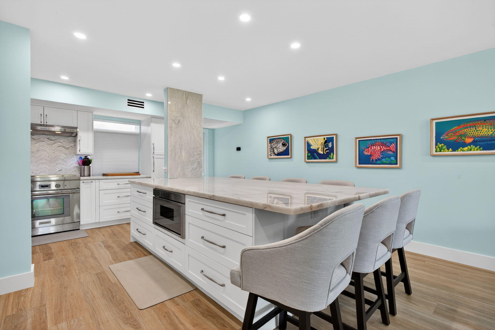 3100 NE 48TH #214, Lighthouse Point FL 33064