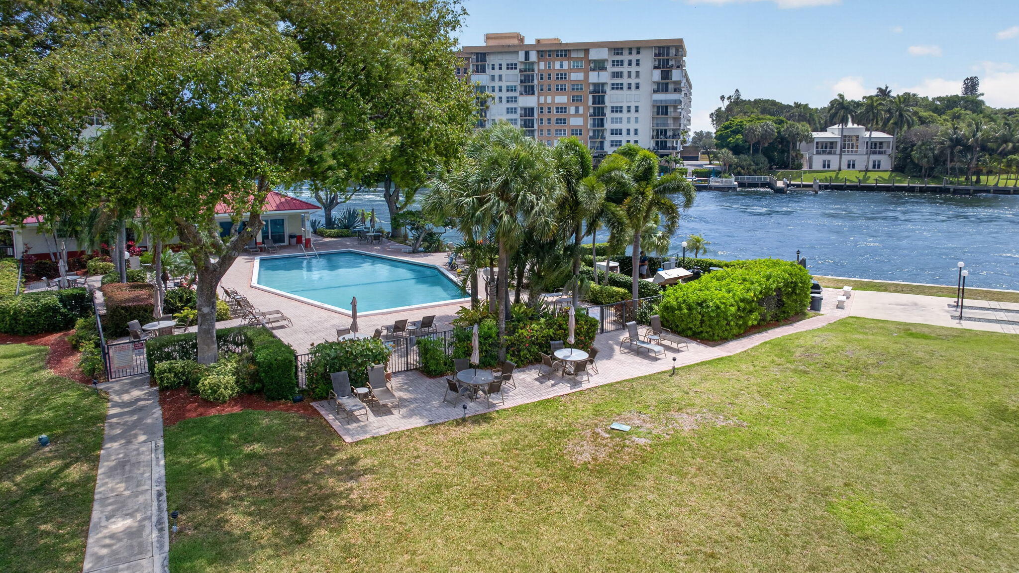 3100 NE 48TH #214, Lighthouse Point FL 33064
