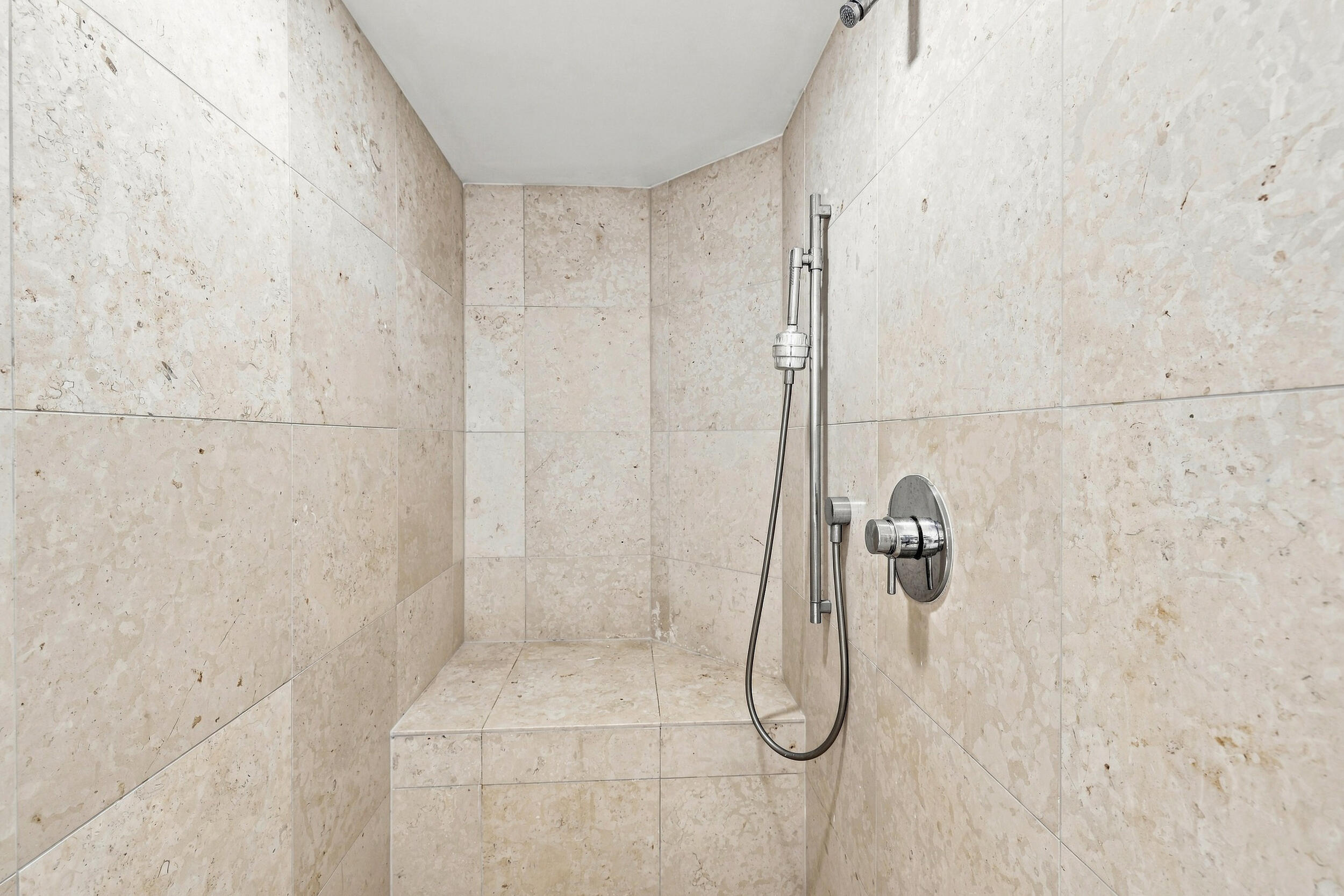465 BRICKELL #5102, Miami FL 33131