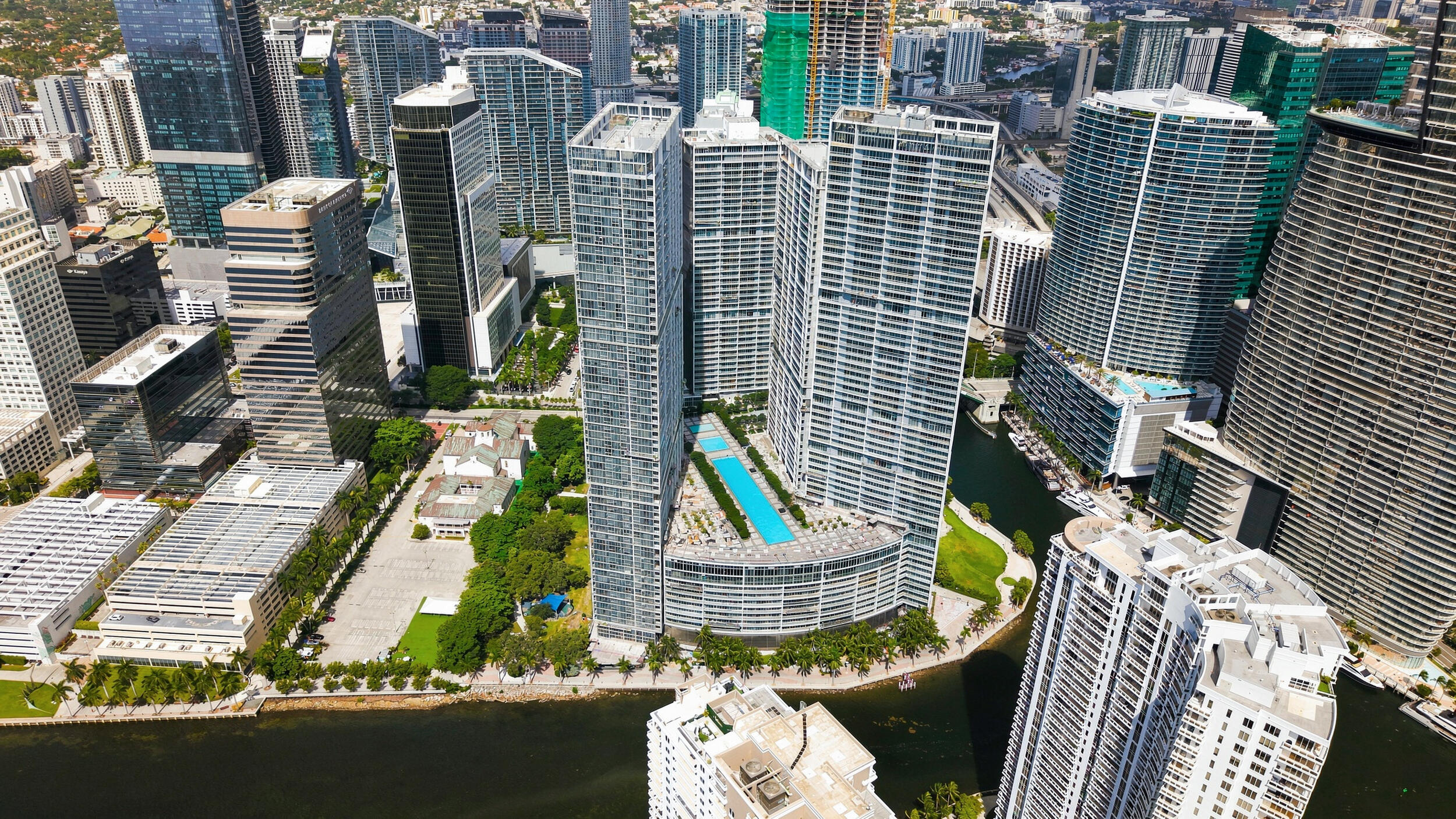 465 BRICKELL #5102, Miami FL 33131