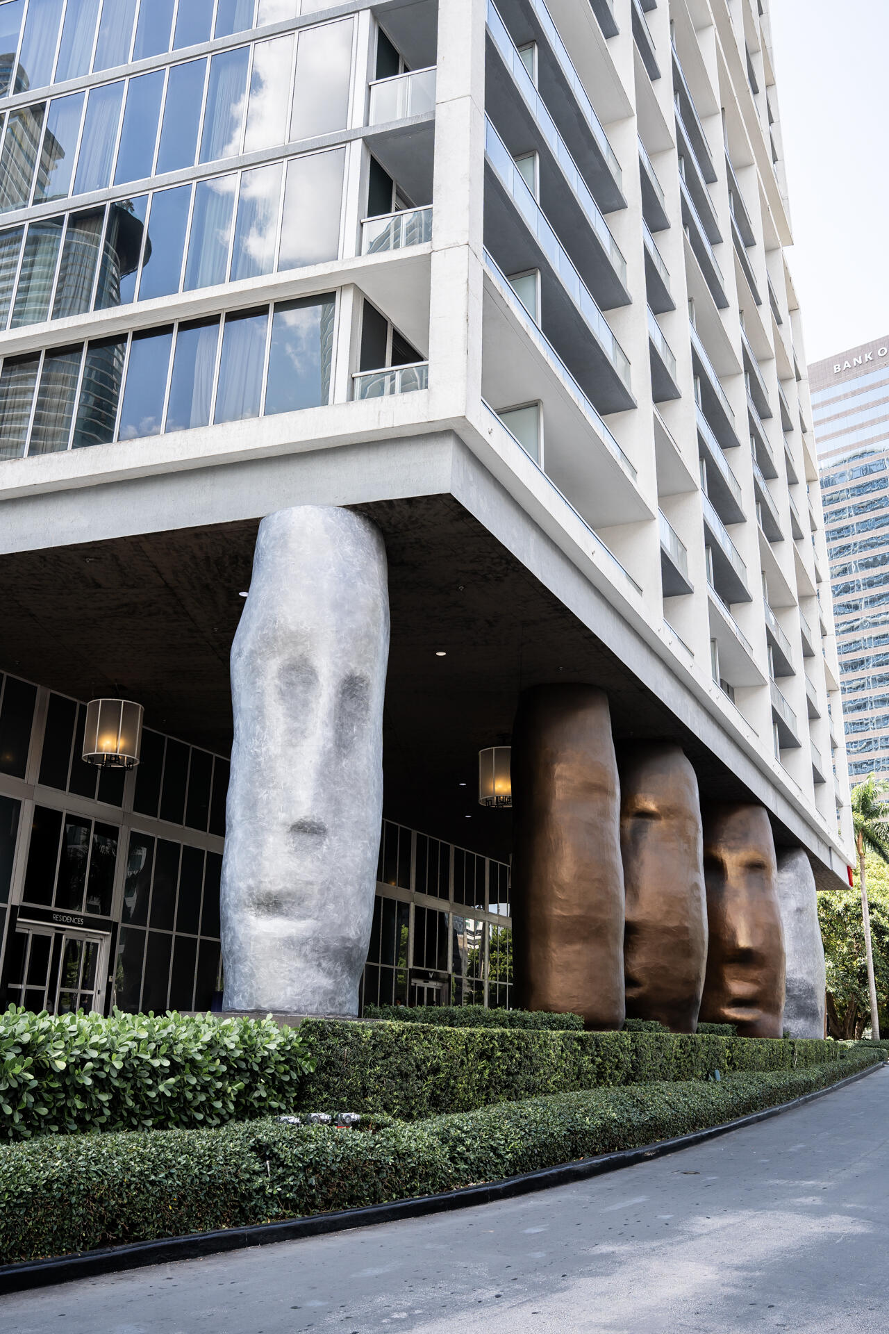 465 BRICKELL #5102, Miami FL 33131