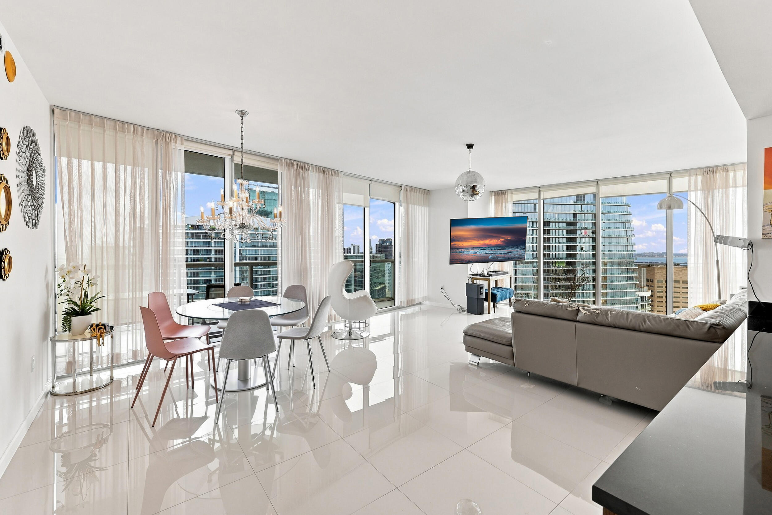 465 BRICKELL #5102, Miami FL 33131