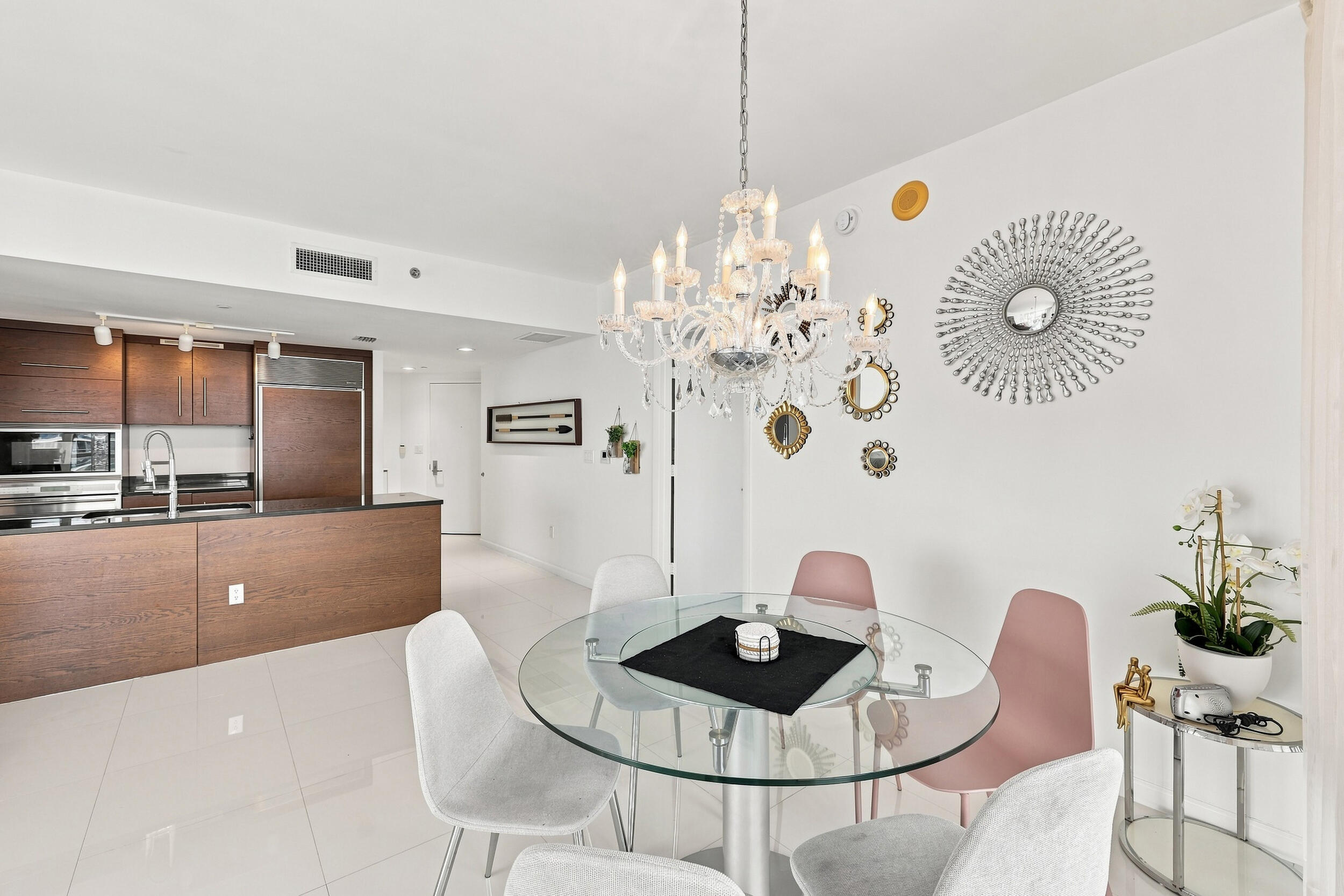 465 BRICKELL #5102, Miami FL 33131