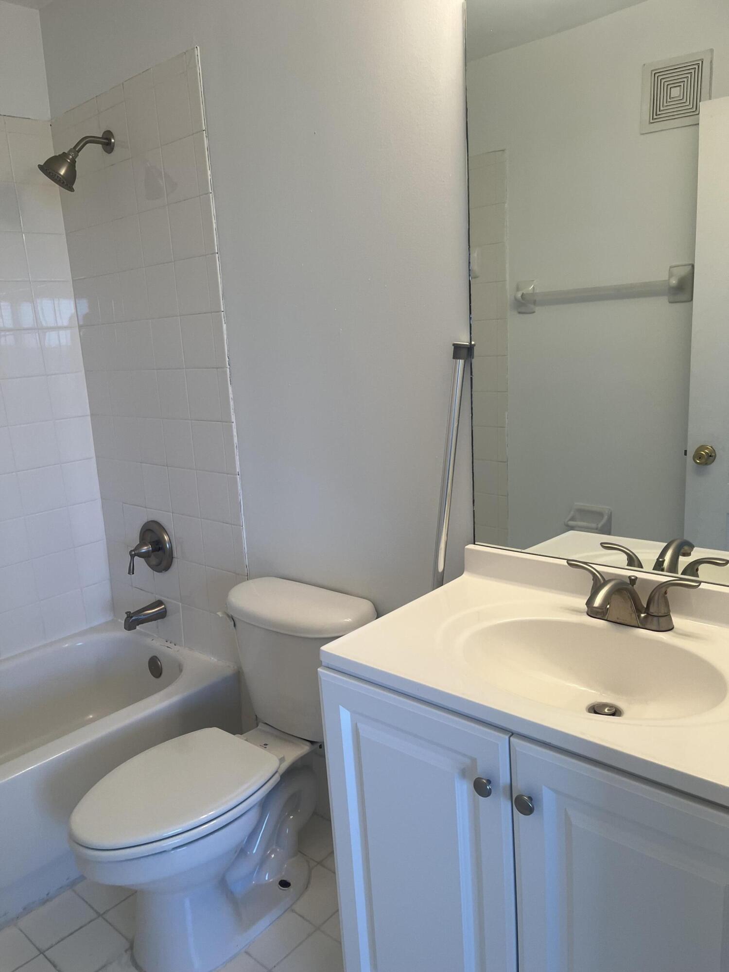 2137 SHOMA #156, Royal Palm Beach FL 33414