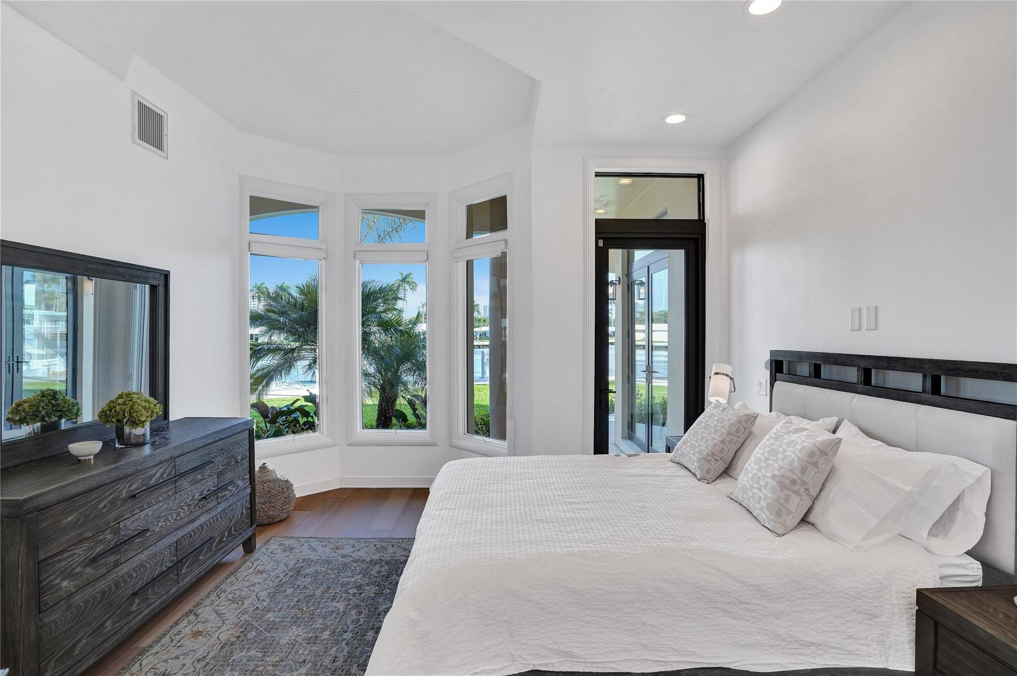2584 SE 12th, Pompano Beach FL 33062
