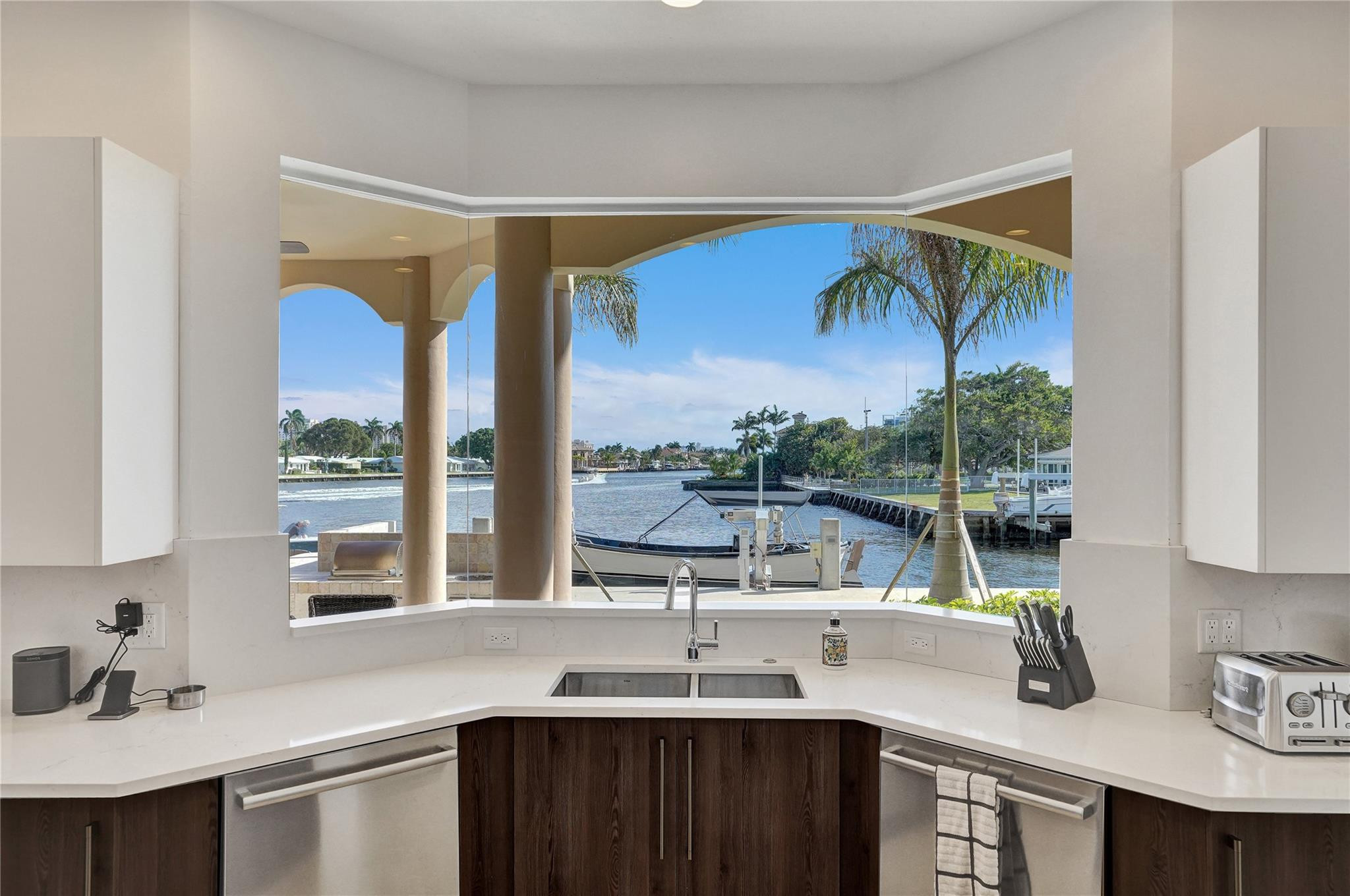 2584 SE 12th, Pompano Beach FL 33062