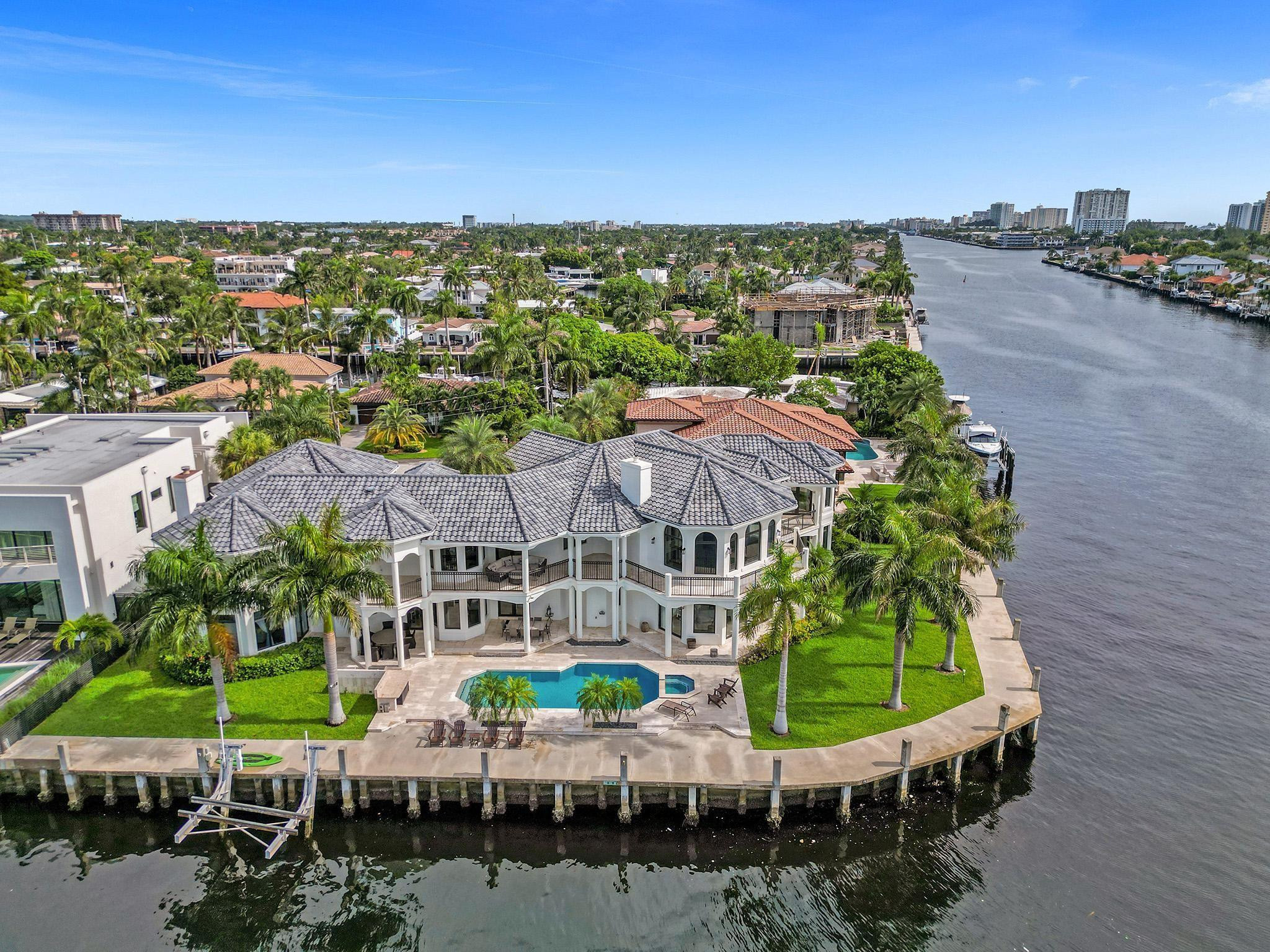2584 SE 12th, Pompano Beach FL 33062