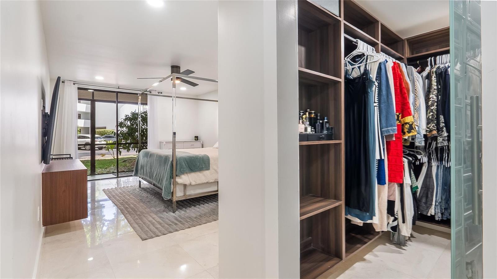1410 Sheridan #7I, Hollywood FL 33020
