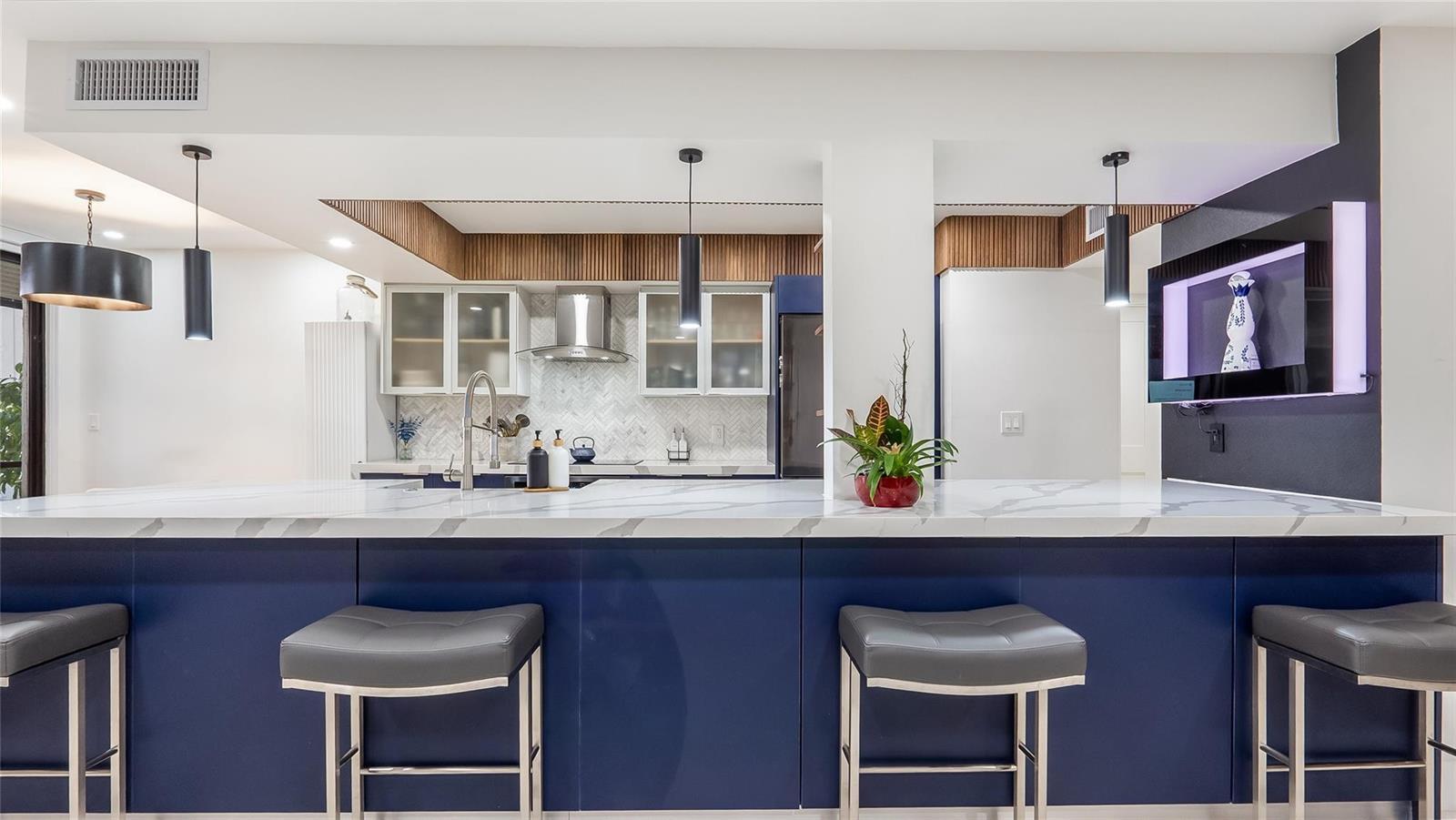 1410 Sheridan #7I, Hollywood FL 33020