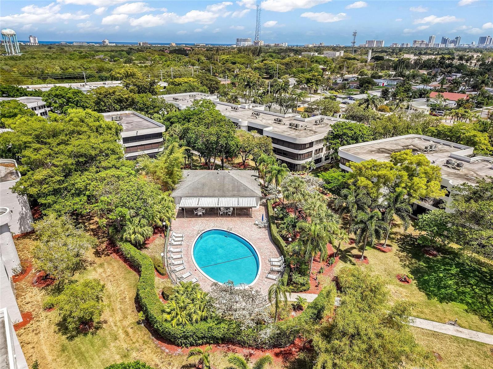 1410 Sheridan #7I, Hollywood FL 33020
