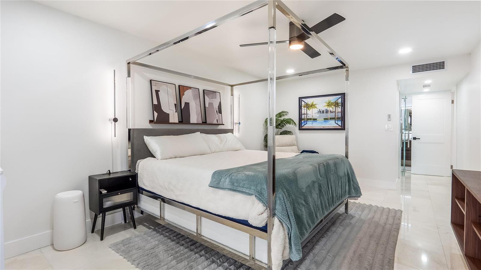1410 Sheridan #7I, Hollywood FL 33020