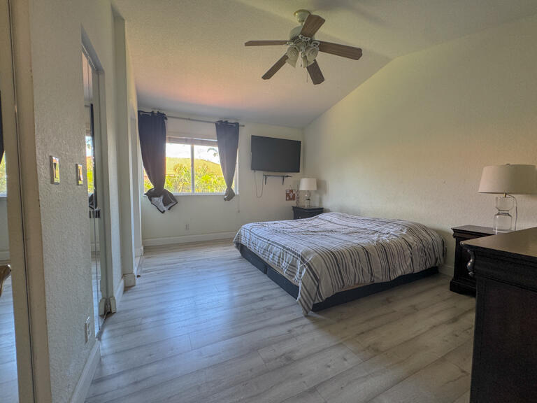6111 Sugar Loaf, West Palm Beach FL 33411