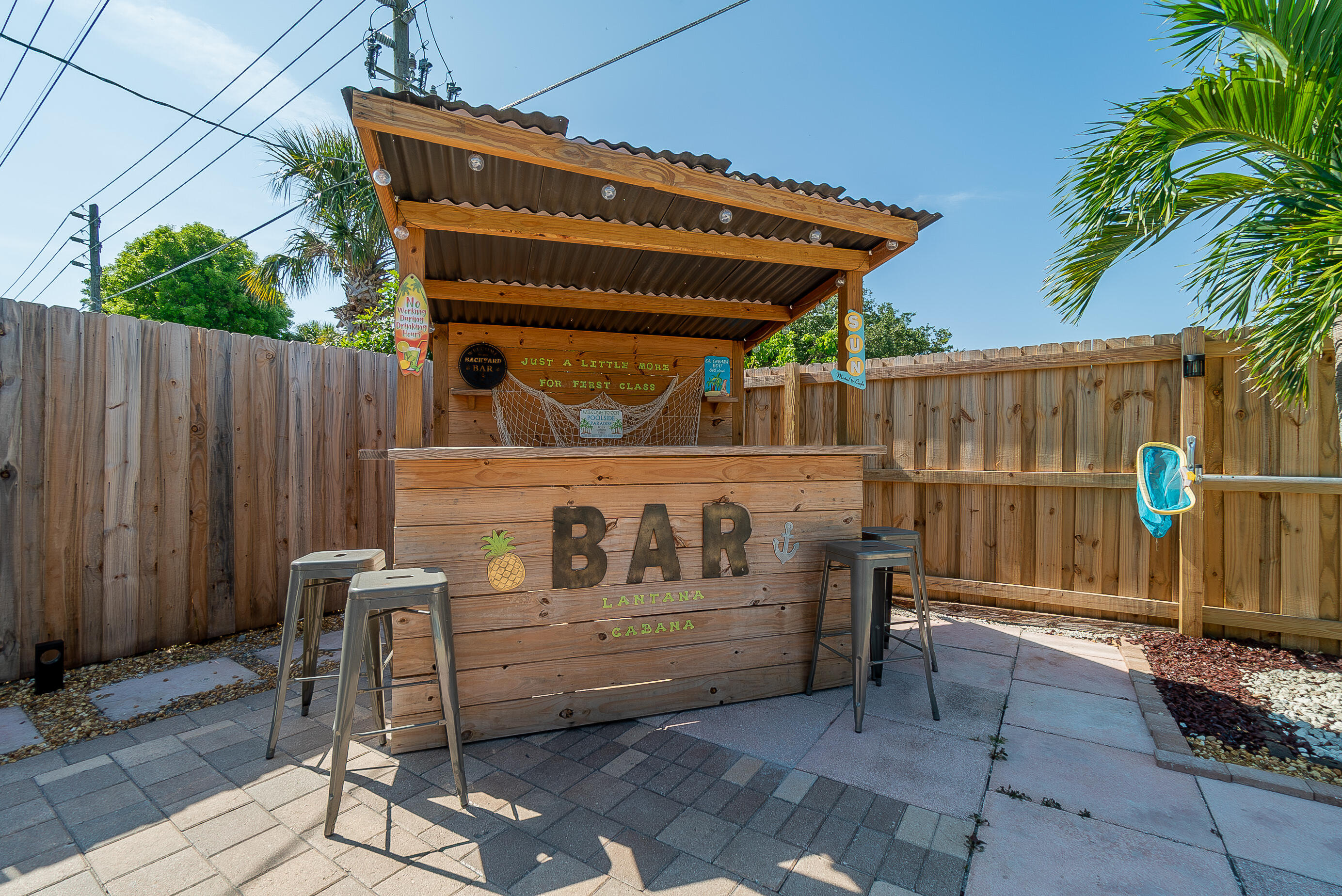 1416 W HARDEE, Lantana FL 33462