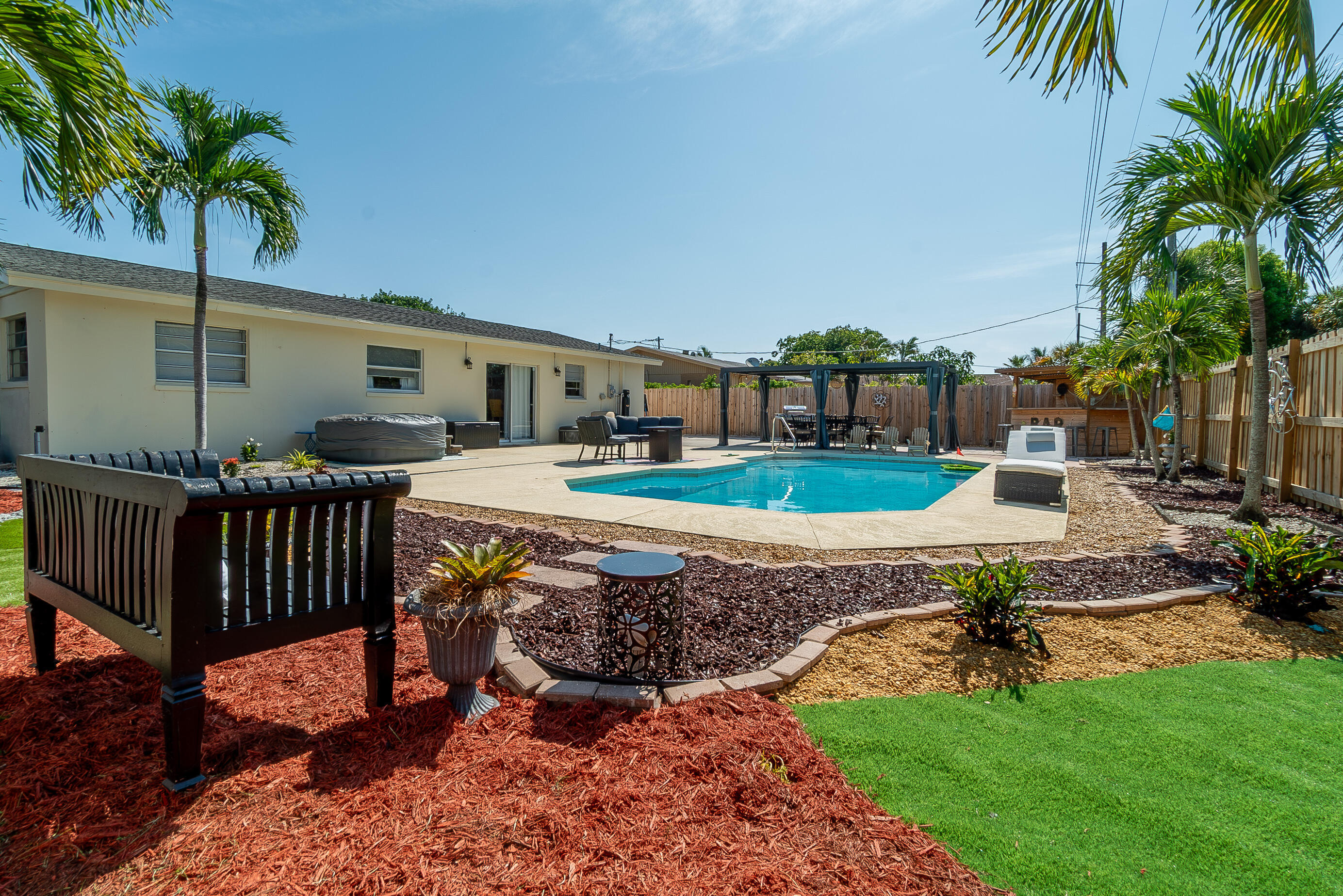 1416 W HARDEE, Lantana FL 33462