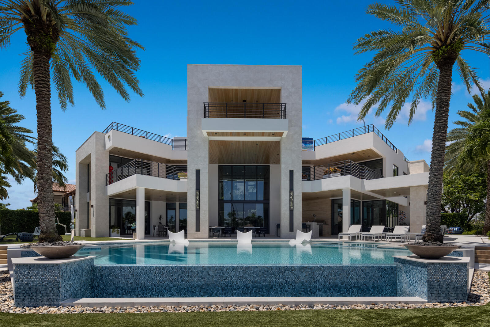 200 Fiesta, Fort Lauderdale FL 33301