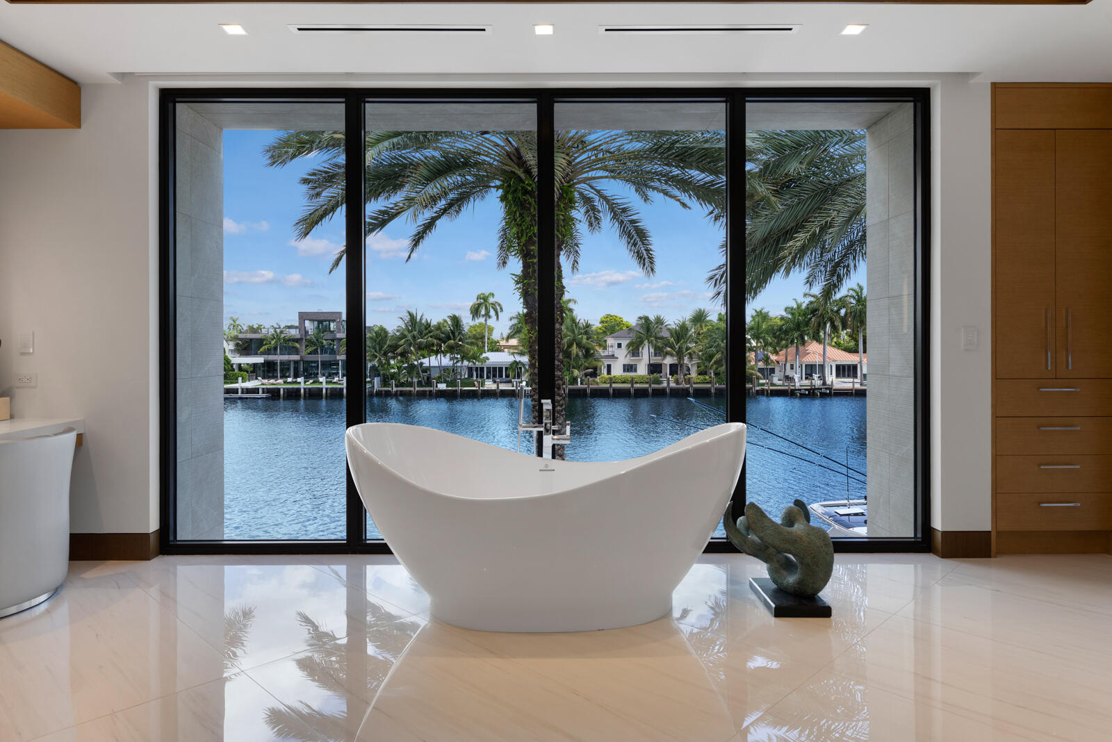 200 Fiesta, Fort Lauderdale FL 33301
