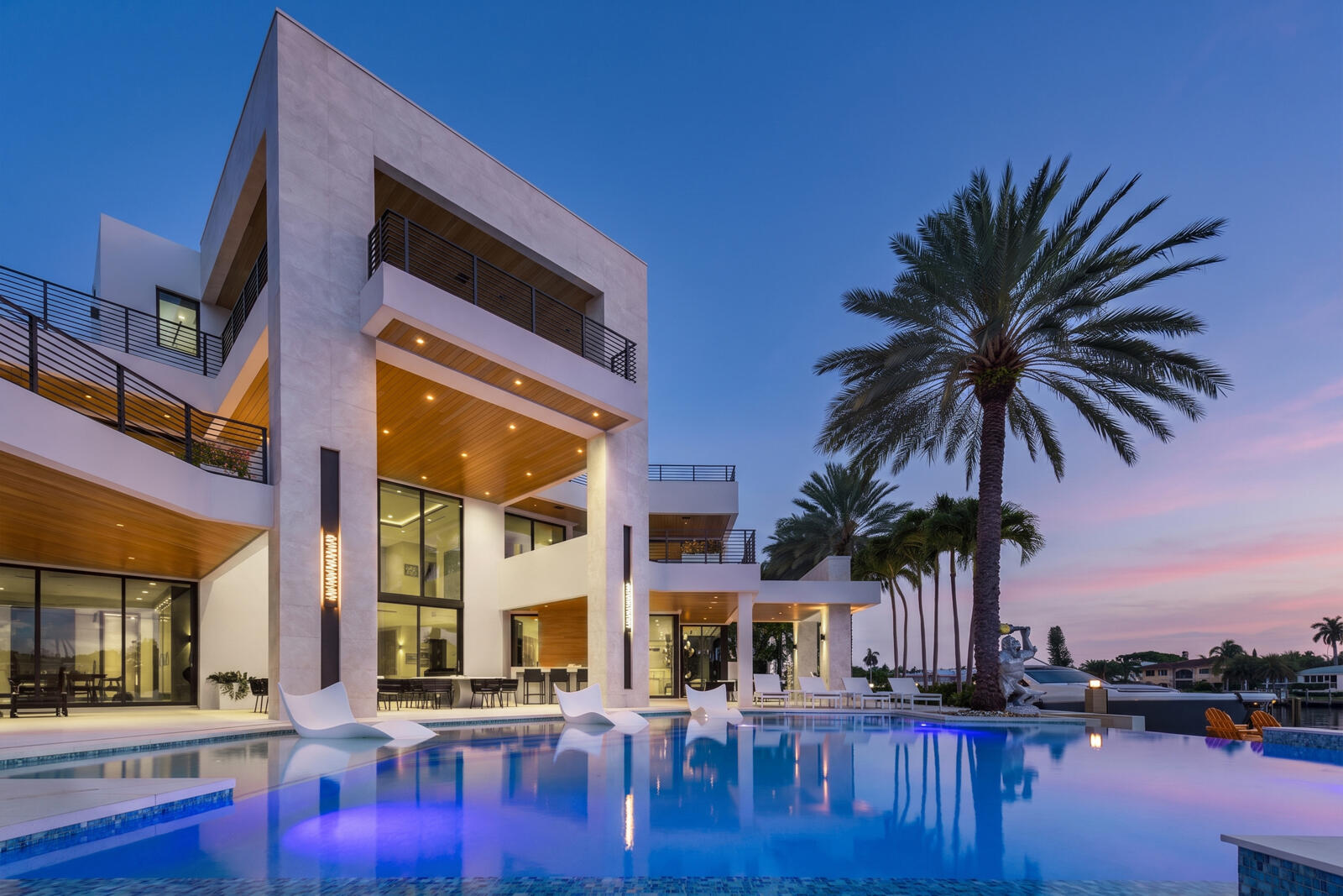 200 Fiesta, Fort Lauderdale FL 33301