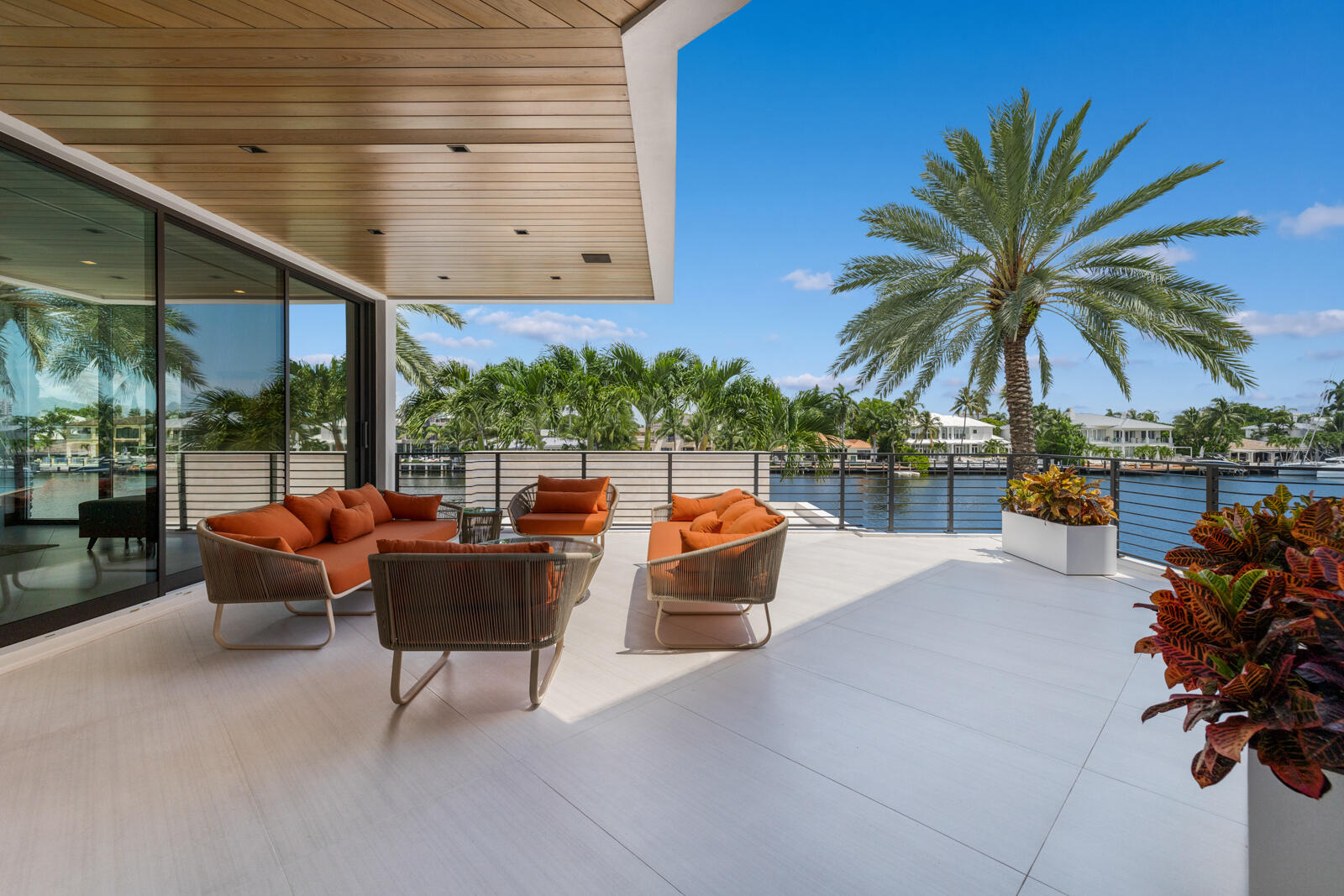 200 Fiesta, Fort Lauderdale FL 33301