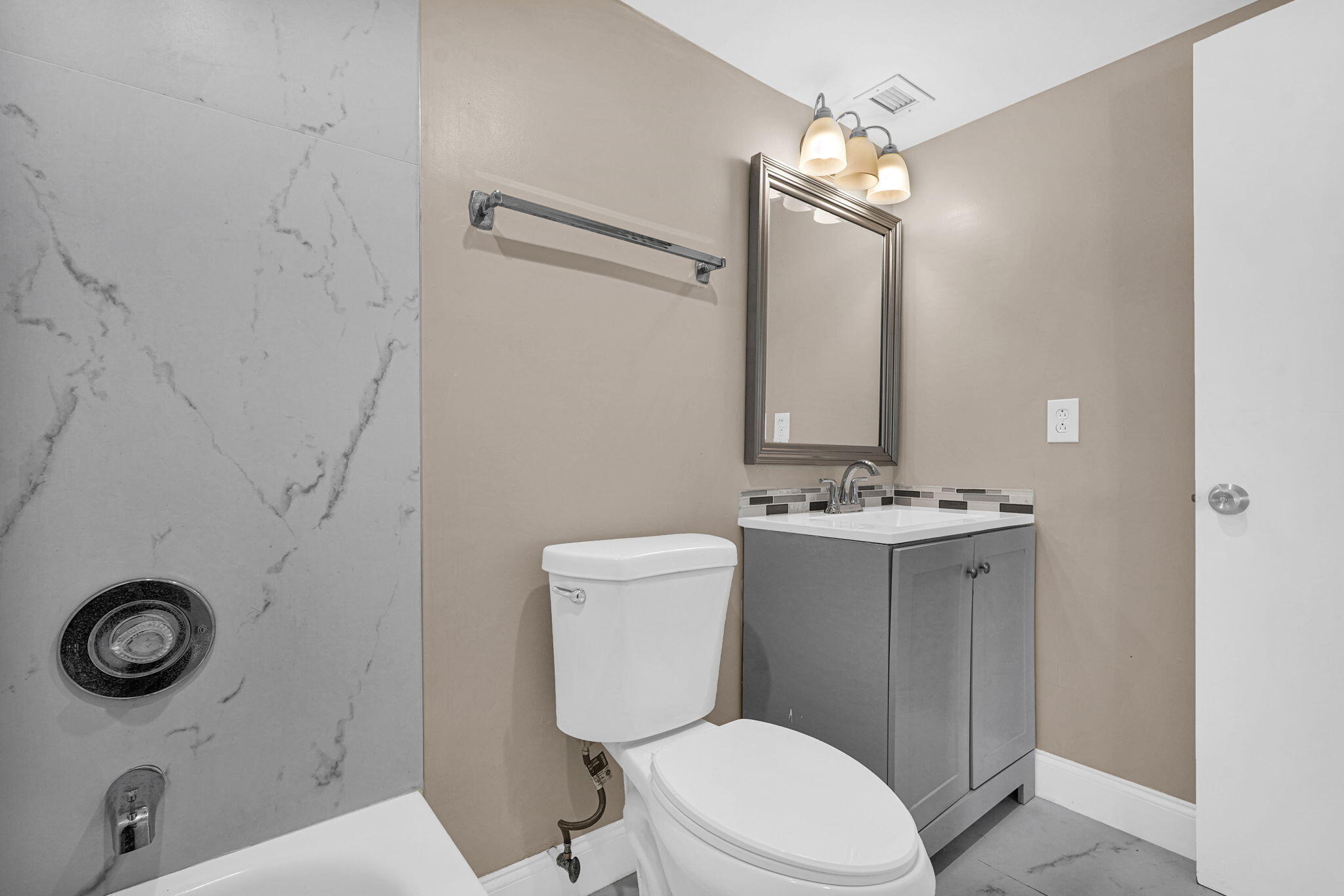 3360 SPANISH MOSS #211, Lauderhill FL 33319