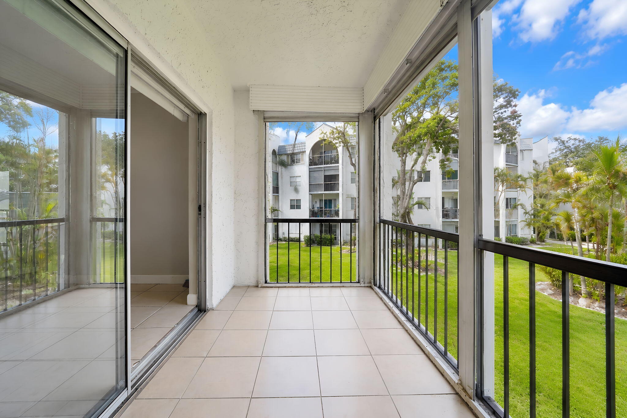 3360 SPANISH MOSS #211, Lauderhill FL 33319