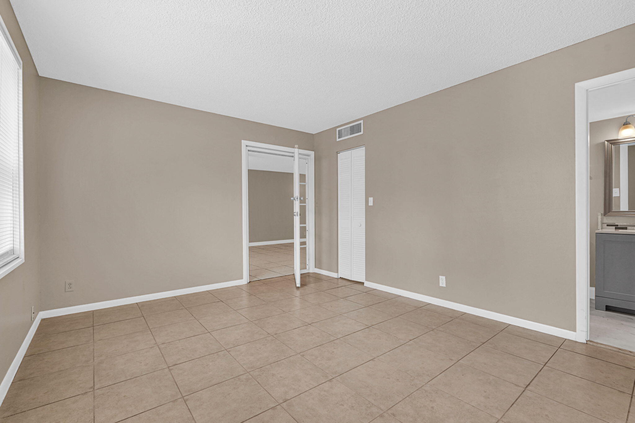 3360 SPANISH MOSS #211, Lauderhill FL 33319