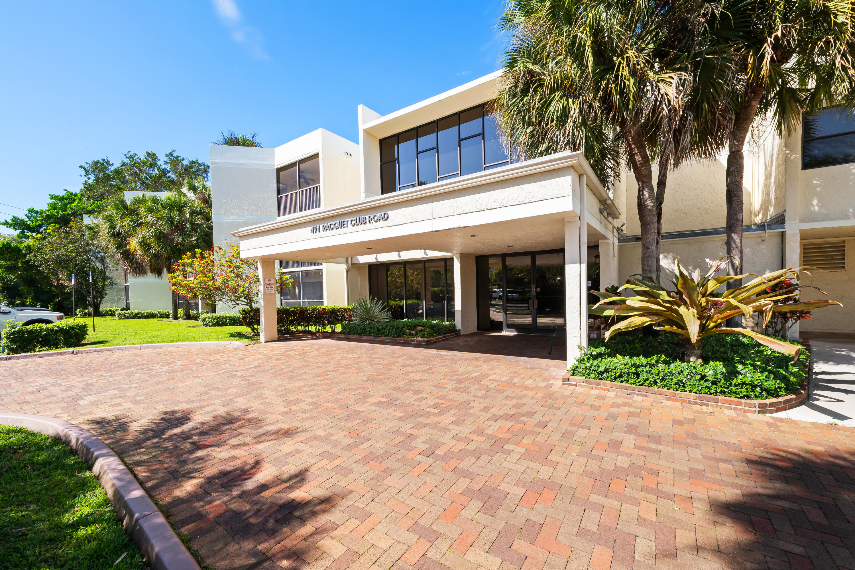 491 RACQUET CLUB #106, Weston FL 33326