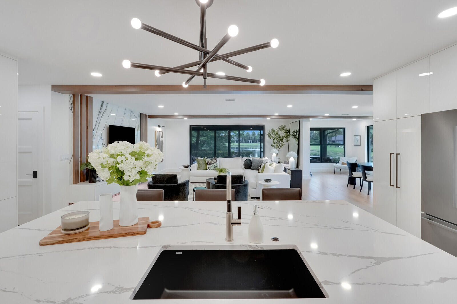 2735 POLO ISLAND #K104, Wellington FL 33414