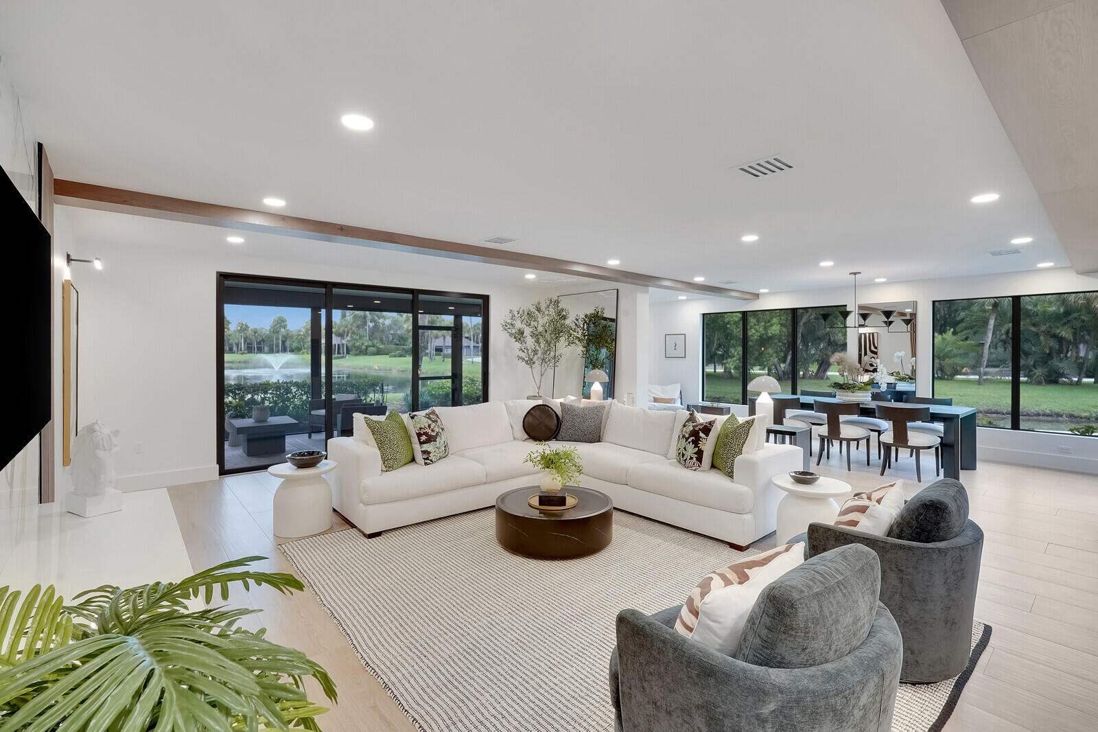 2735 POLO ISLAND #K104, Wellington FL 33414