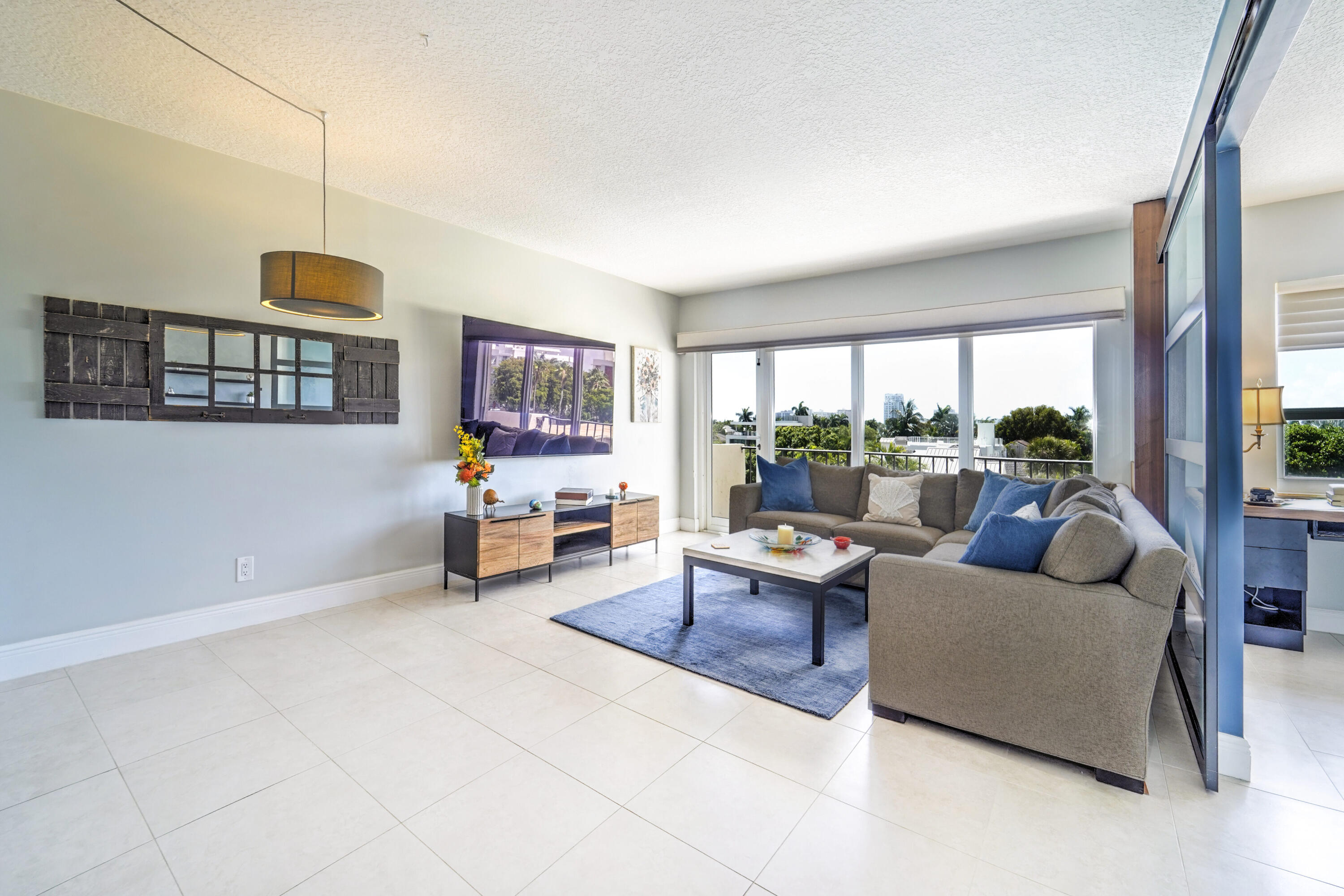 2500 E LAS OLAS #403, Fort Lauderdale FL 33301