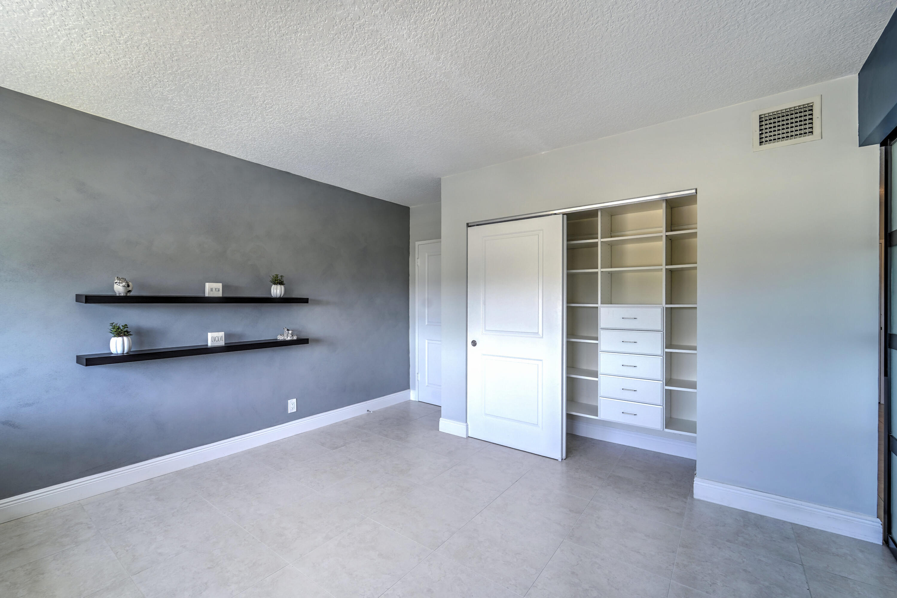 2500 E LAS OLAS #403, Fort Lauderdale FL 33301