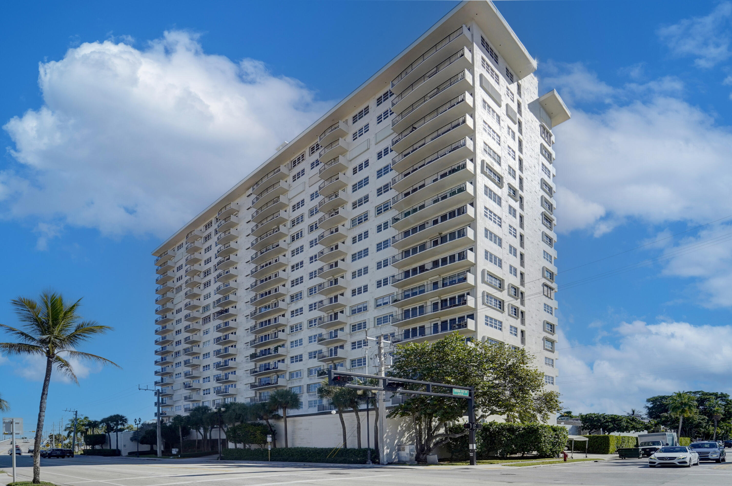 2500 E LAS OLAS #403, Fort Lauderdale FL 33301