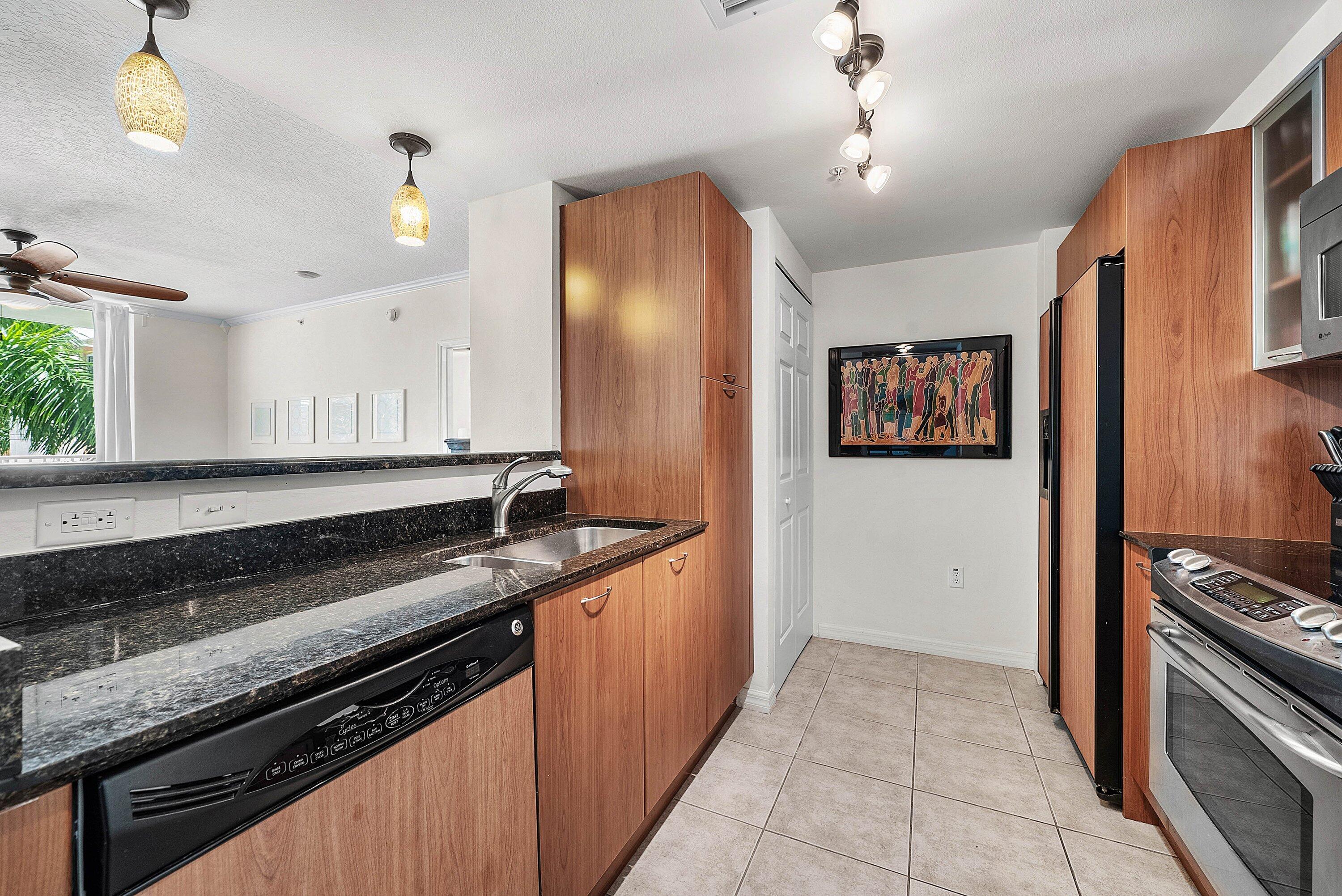 625 CASA LOMA #508, Boynton Beach FL 33435