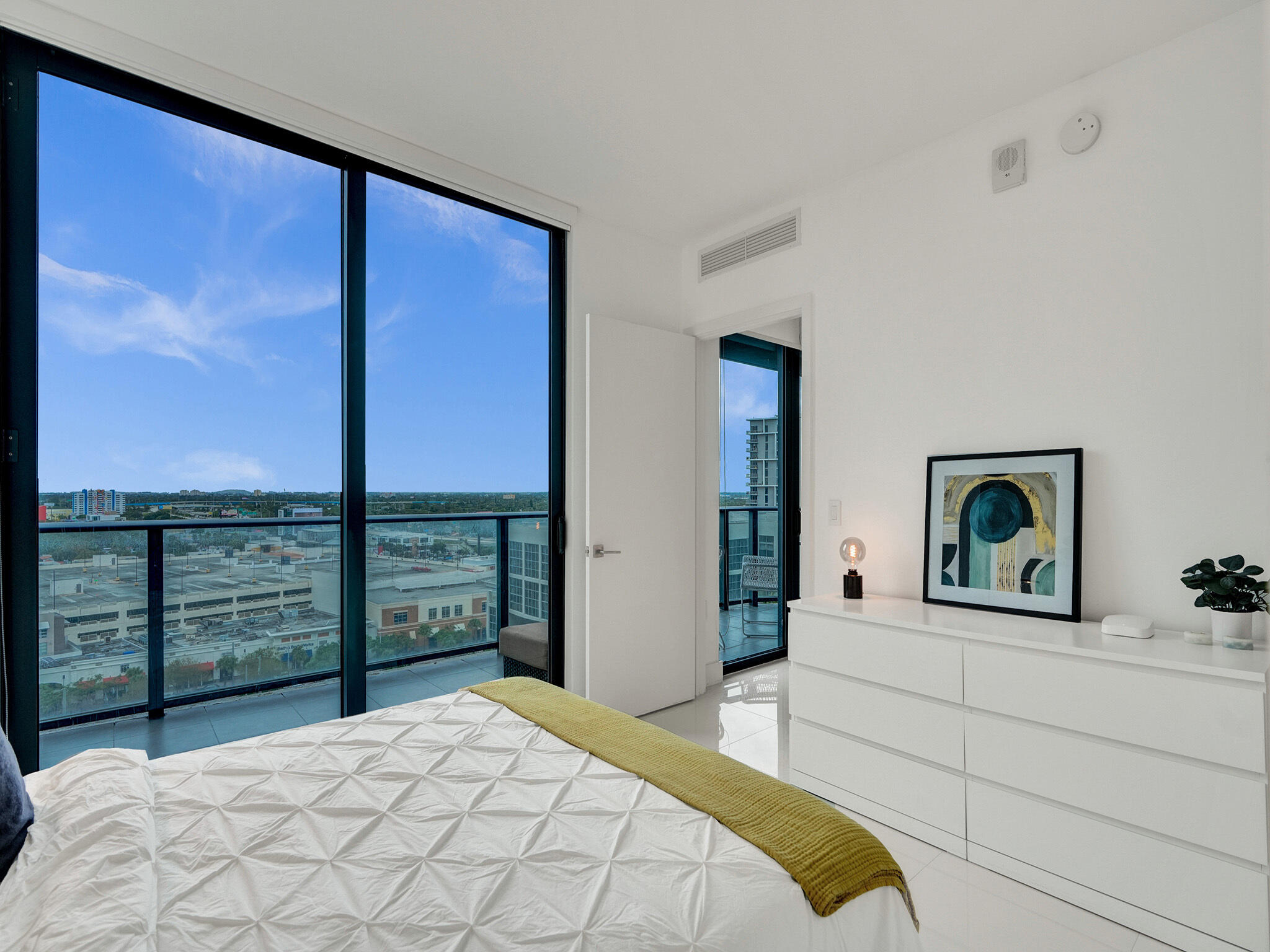 121 NE 34TH #1210, Miami FL 33137