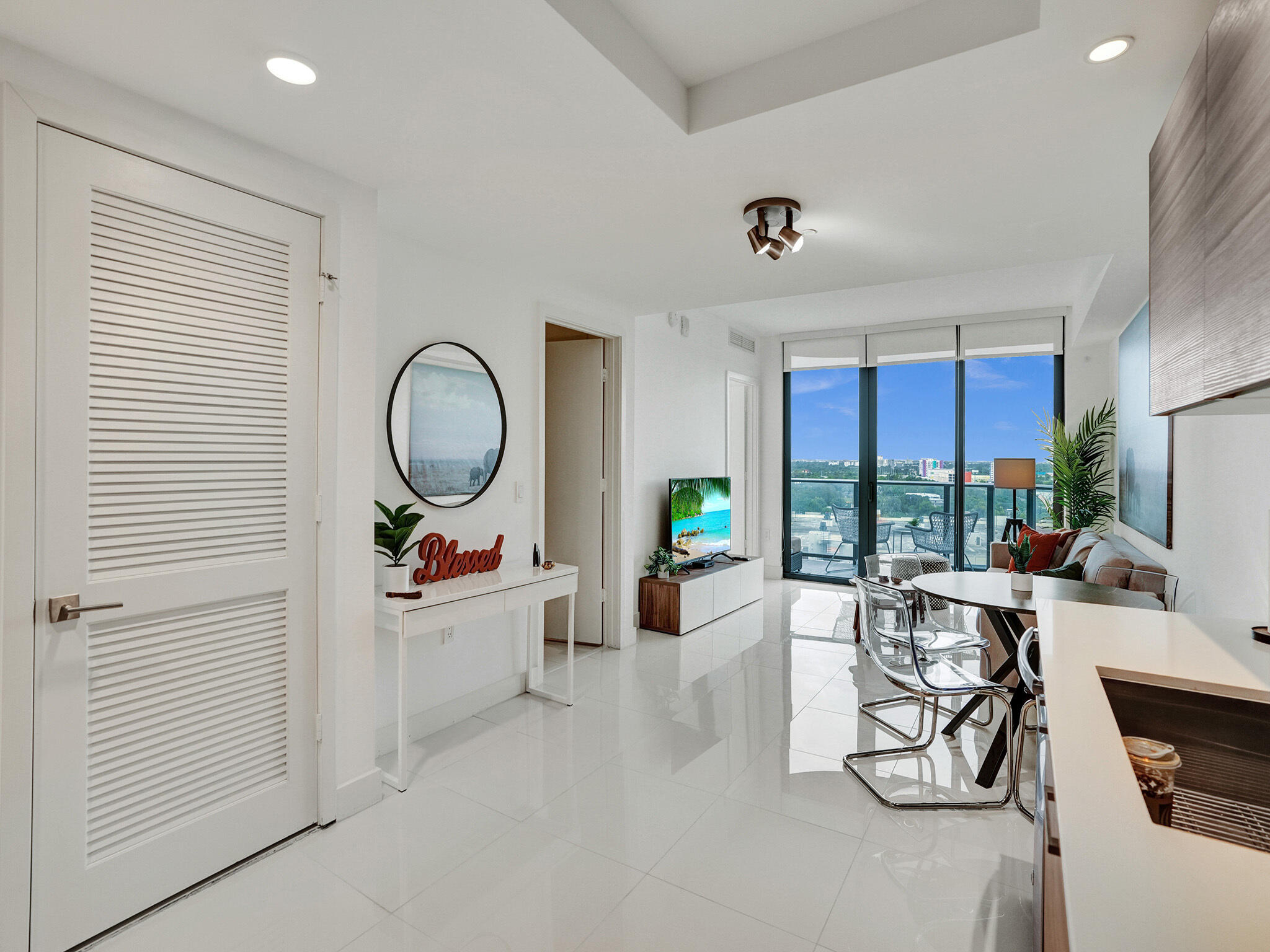 121 NE 34TH #1210, Miami FL 33137